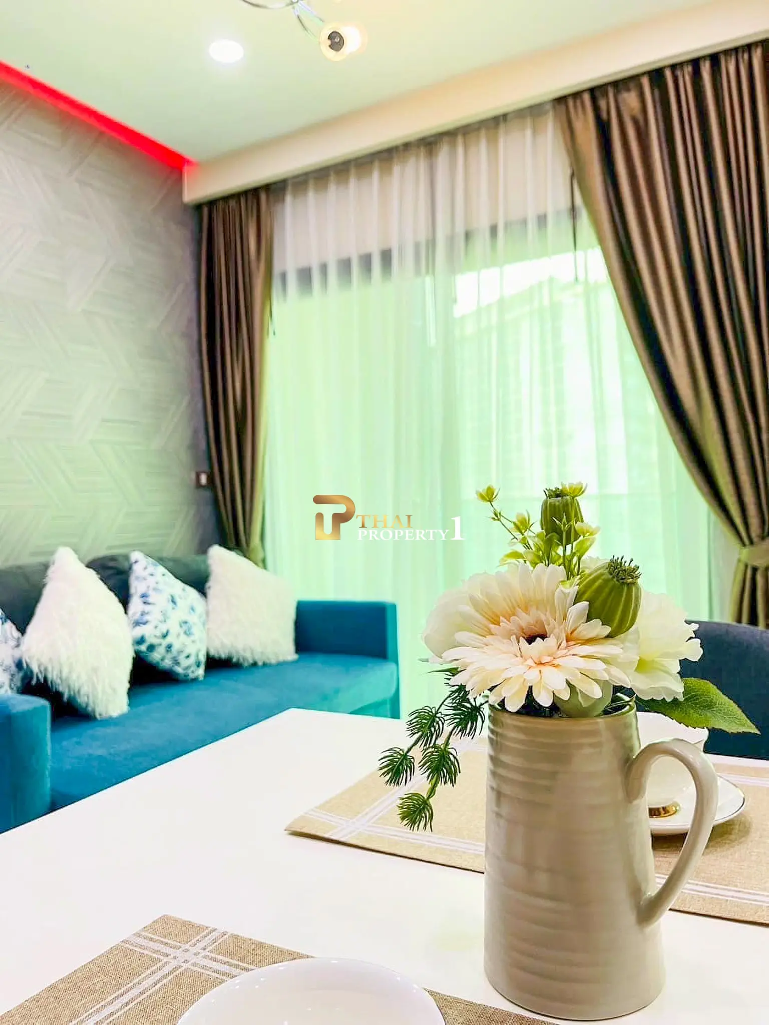 Dusit Grand Condo View – For Sale City & Sea View Condo in Pattaya