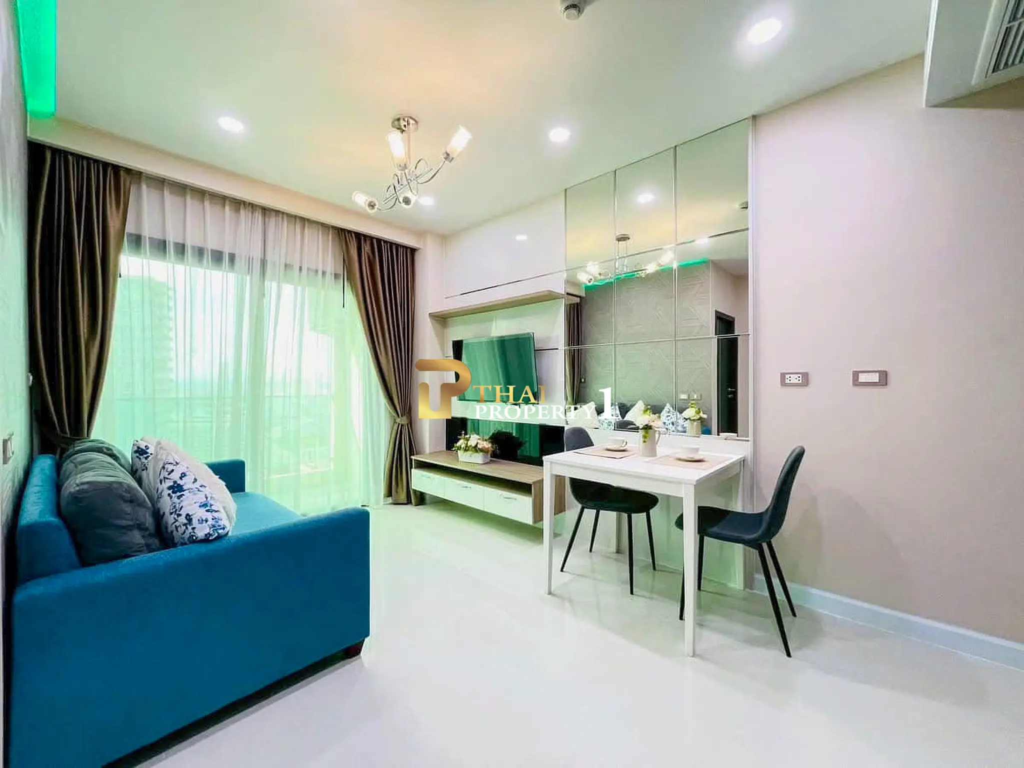 Dusit Grand Condo View – For Sale City & Sea View Condo in Pattaya