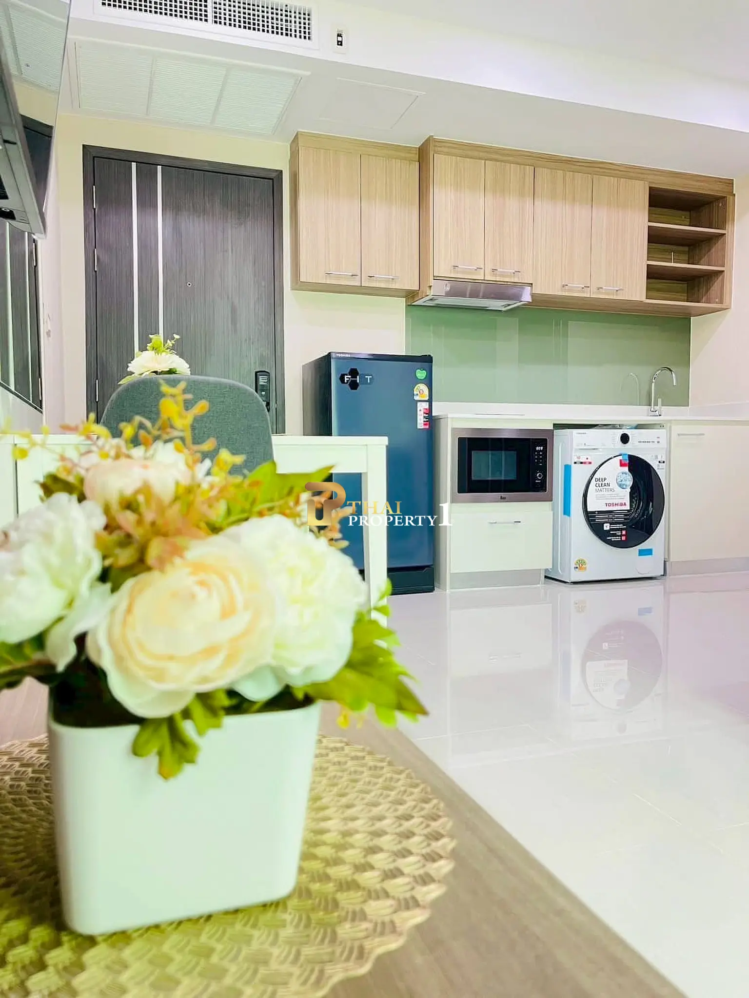 Dusit Grand Condo View – For Sale City & Sea View Condo in Pattaya
