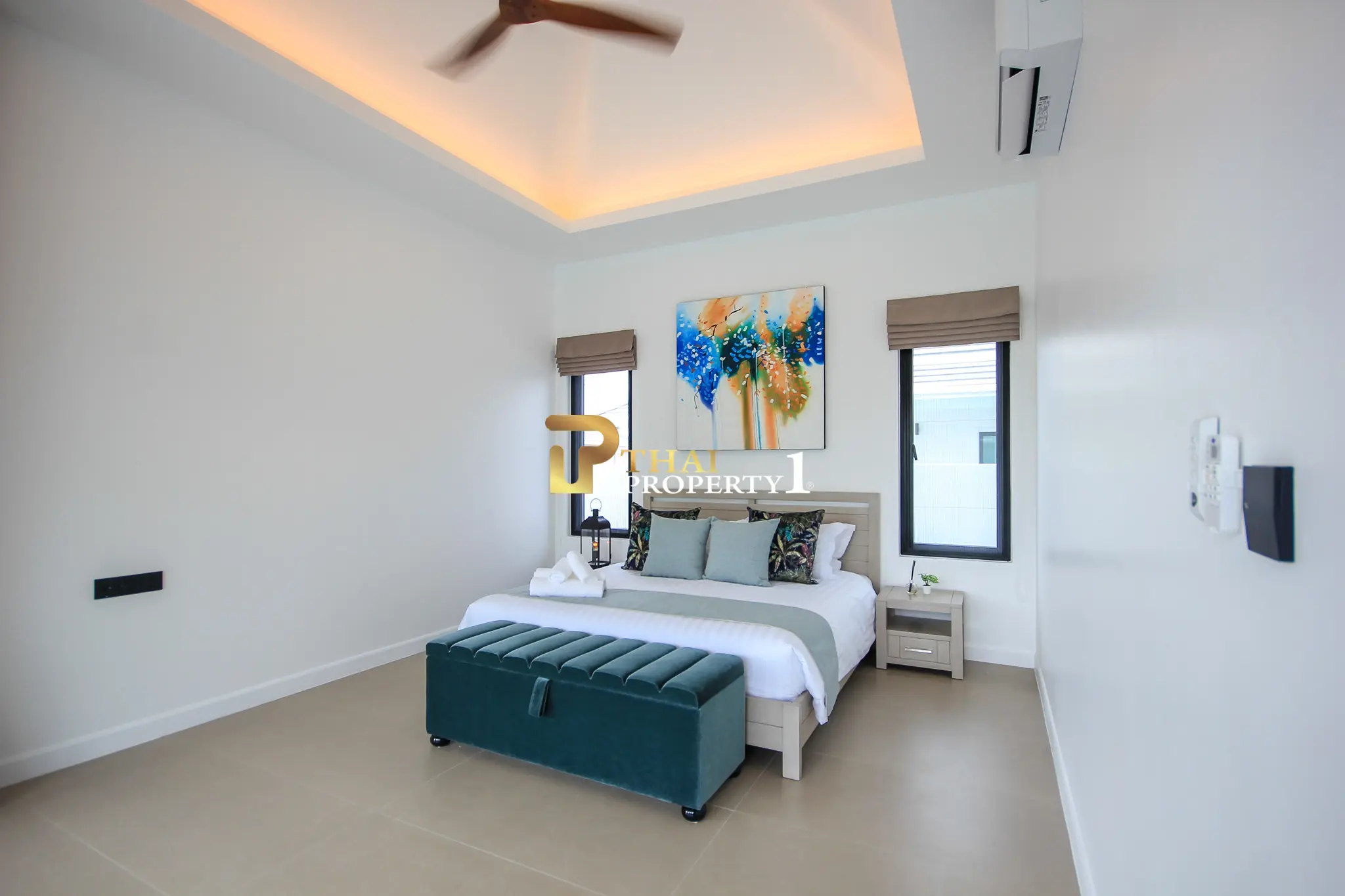 Ny off-plan moderne bassengvilla med 3 soverom i Botanica Hua Hin