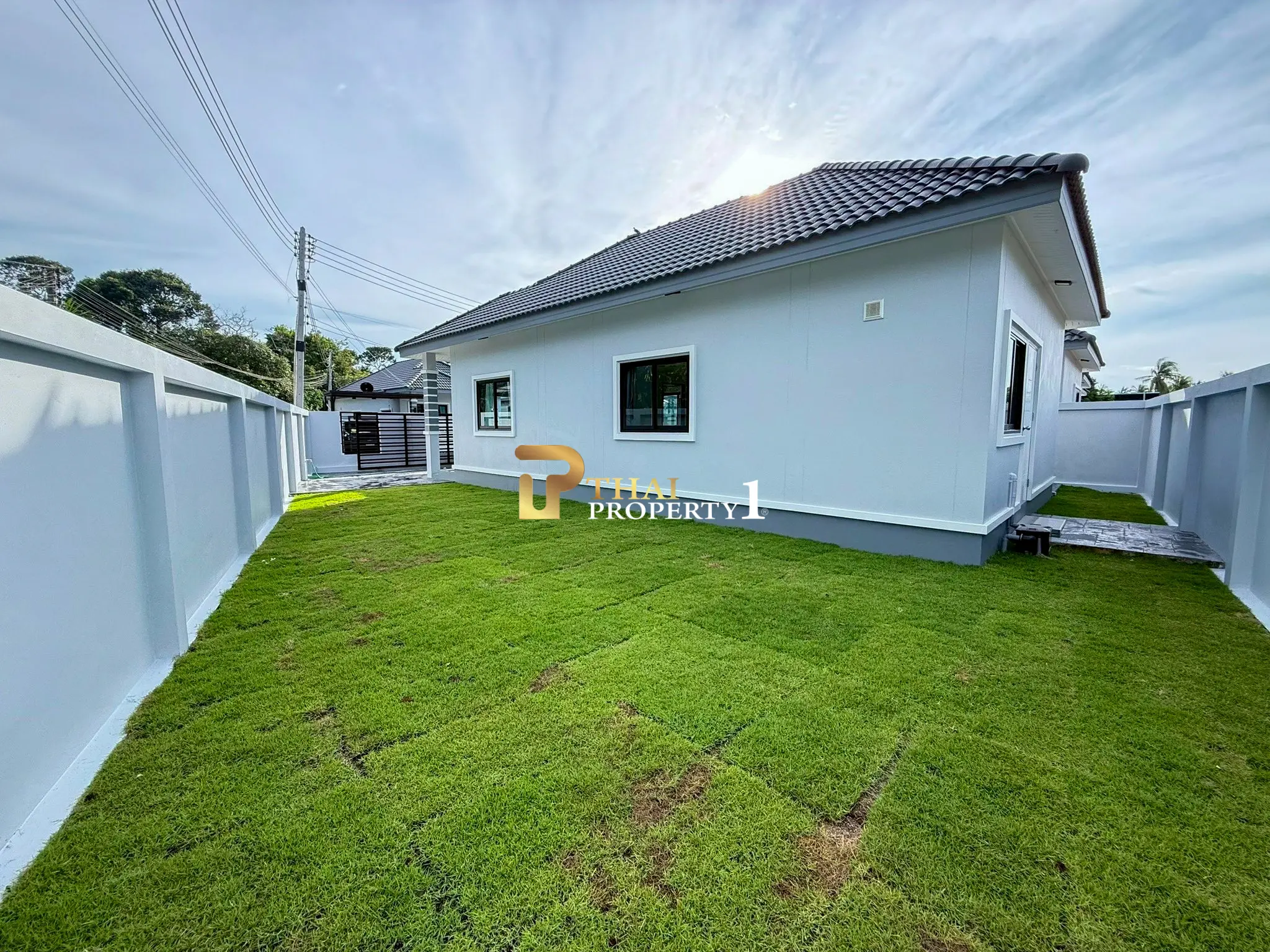 Enebolig på ett plan til salgs – 2 Bedroom Rong Po, Pattaya Startpris kun 2,49 MB