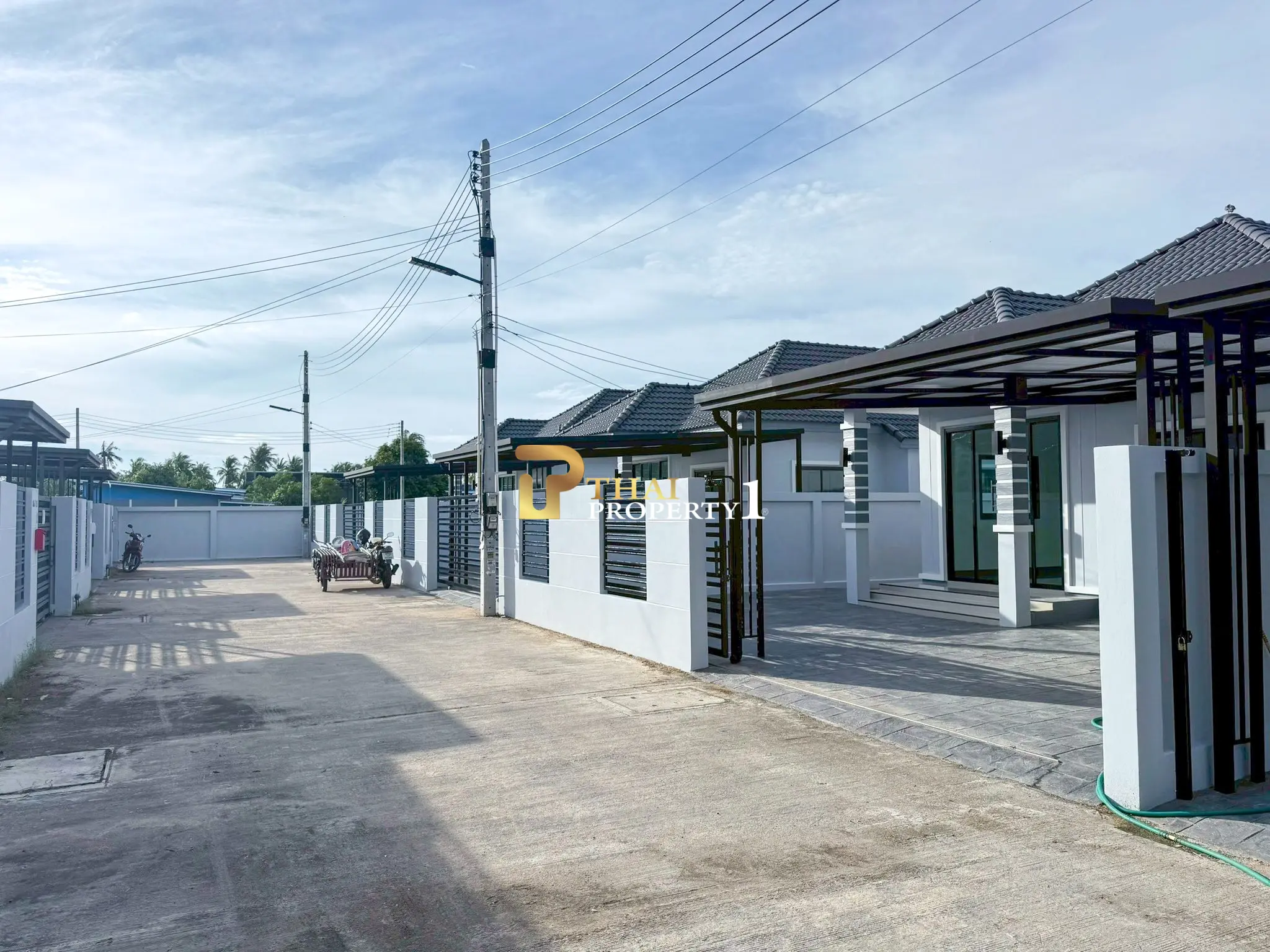 Enebolig på ett plan til salgs – 2 Bedroom Rong Po, Pattaya Startpris kun 2,49 MB