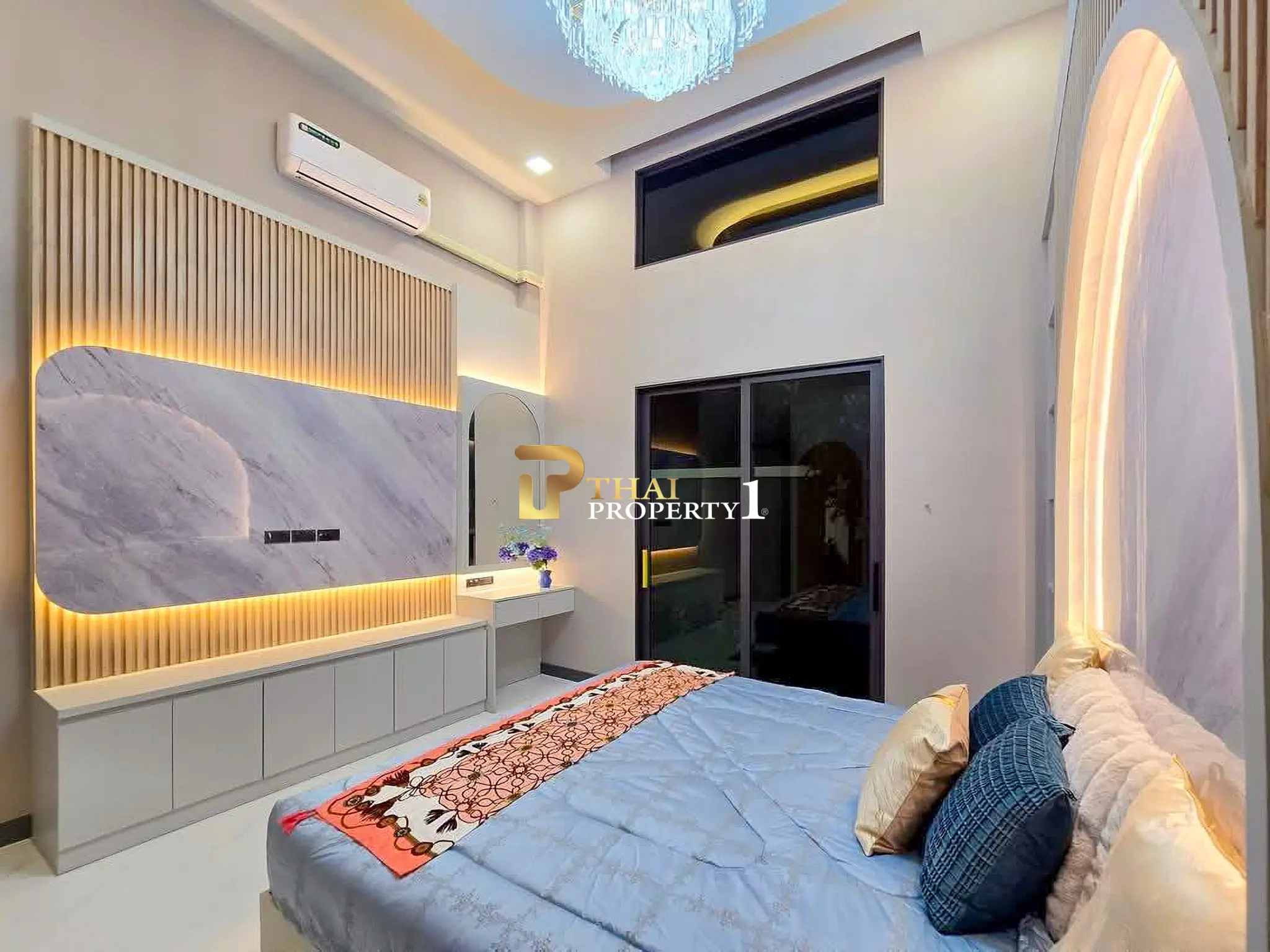บ้านในฝันที่มีอยู่จริง ขาย Modern Classic Pool Villas Pattaya ใกล้อ่างเก็บน้ำมาบประชัน
