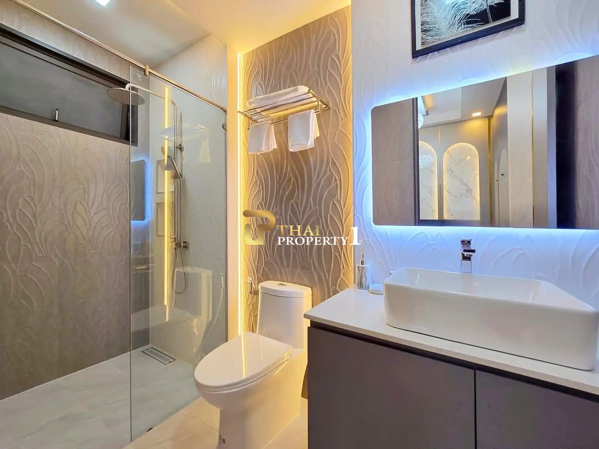 บ้านในฝันที่มีอยู่จริง ขาย Modern Classic Pool Villas Pattaya ใกล้อ่างเก็บน้ำมาบประชัน