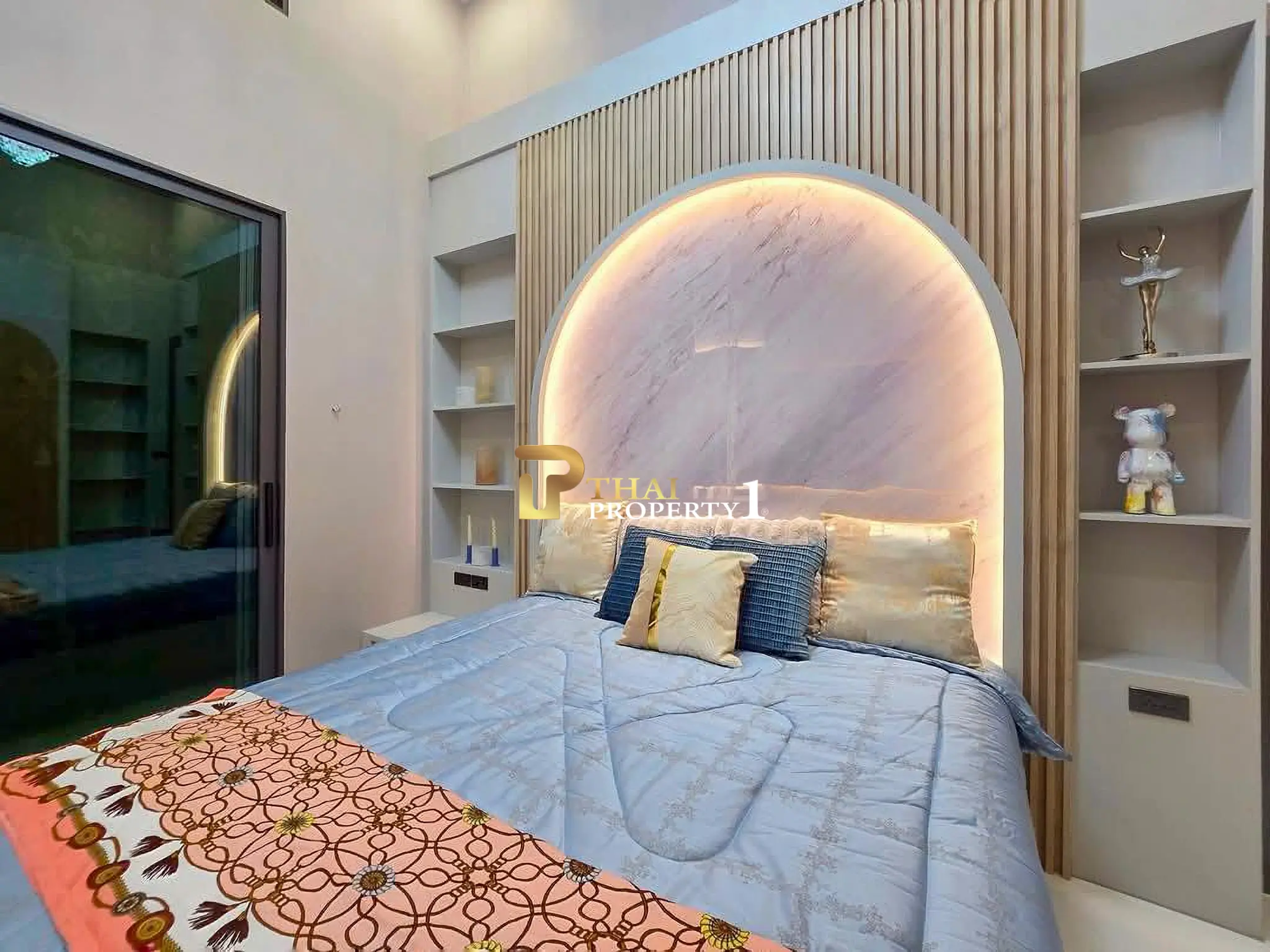 บ้านในฝันที่มีอยู่จริง ขาย Modern Classic Pool Villas Pattaya ใกล้อ่างเก็บน้ำมาบประชัน