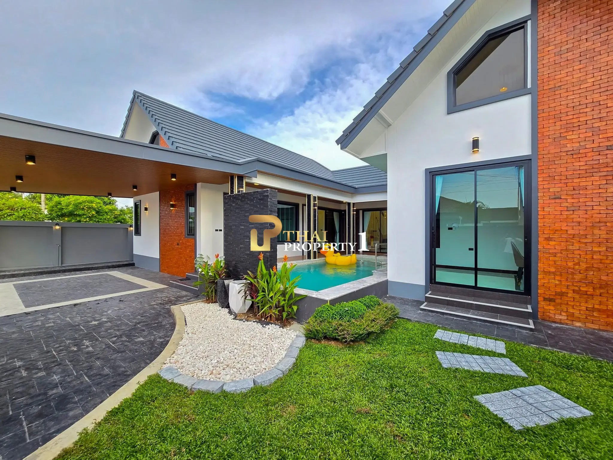 Luksus Ny Poolvilla Nær Mabprachan Reservoir Pattaya