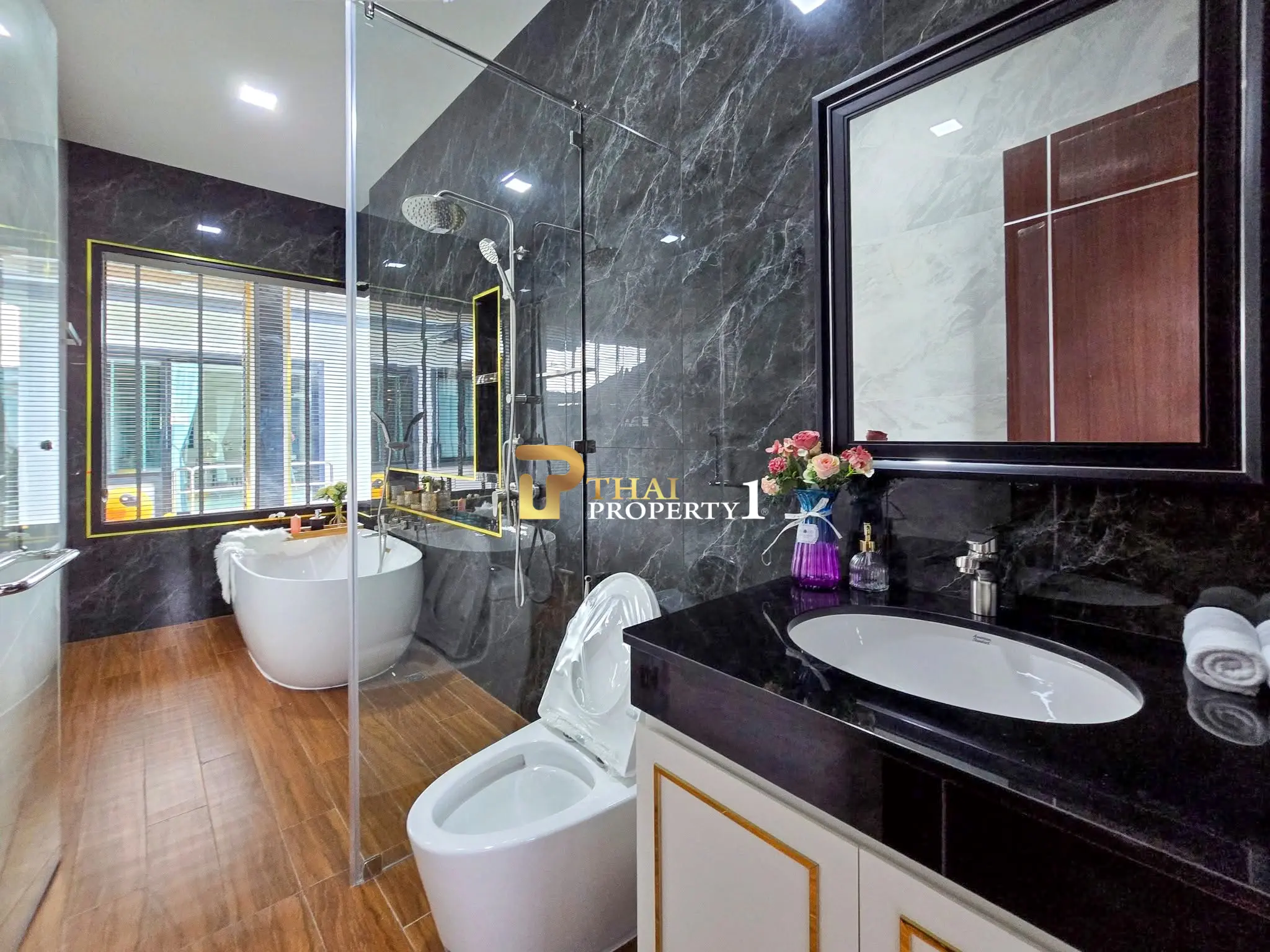 Luksus Ny Poolvilla Nær Mabprachan Reservoir Pattaya