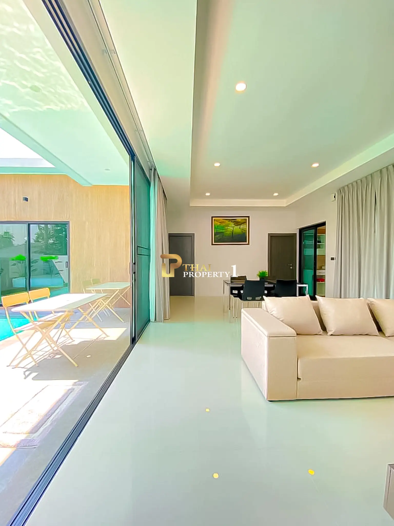 Privat Bassengvilla til Salgs – Nær Regent & Rugby International Schools, Øst-Pattaya, Nong Pla Lai