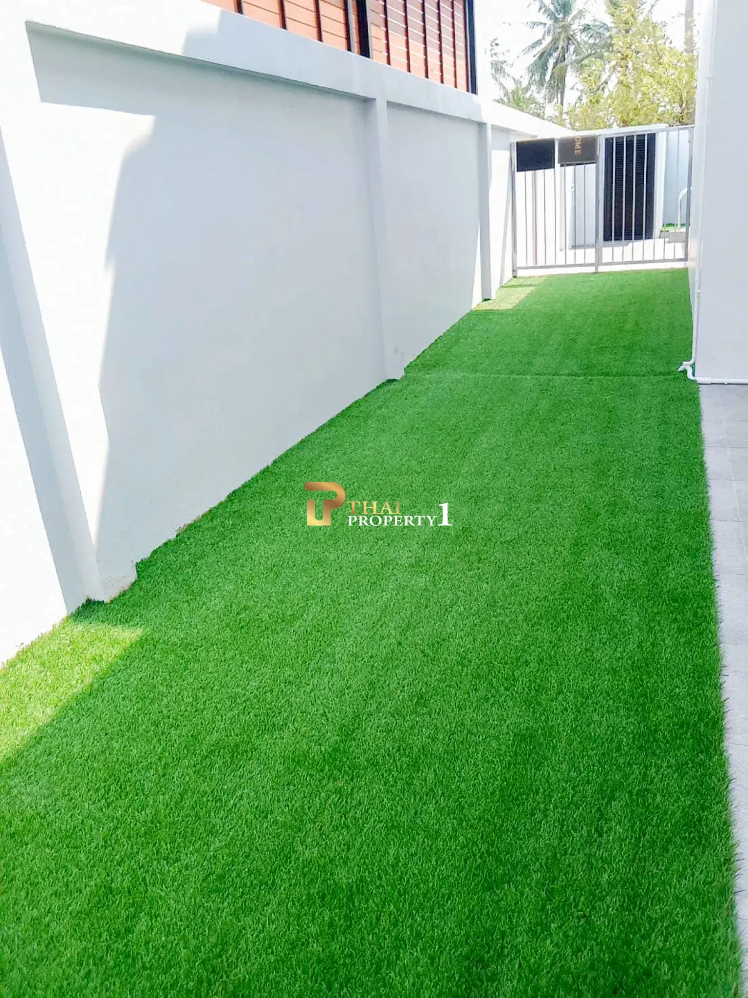 Privat Bassengvilla til Salgs – Nær Regent & Rugby International Schools, Øst-Pattaya, Nong Pla Lai