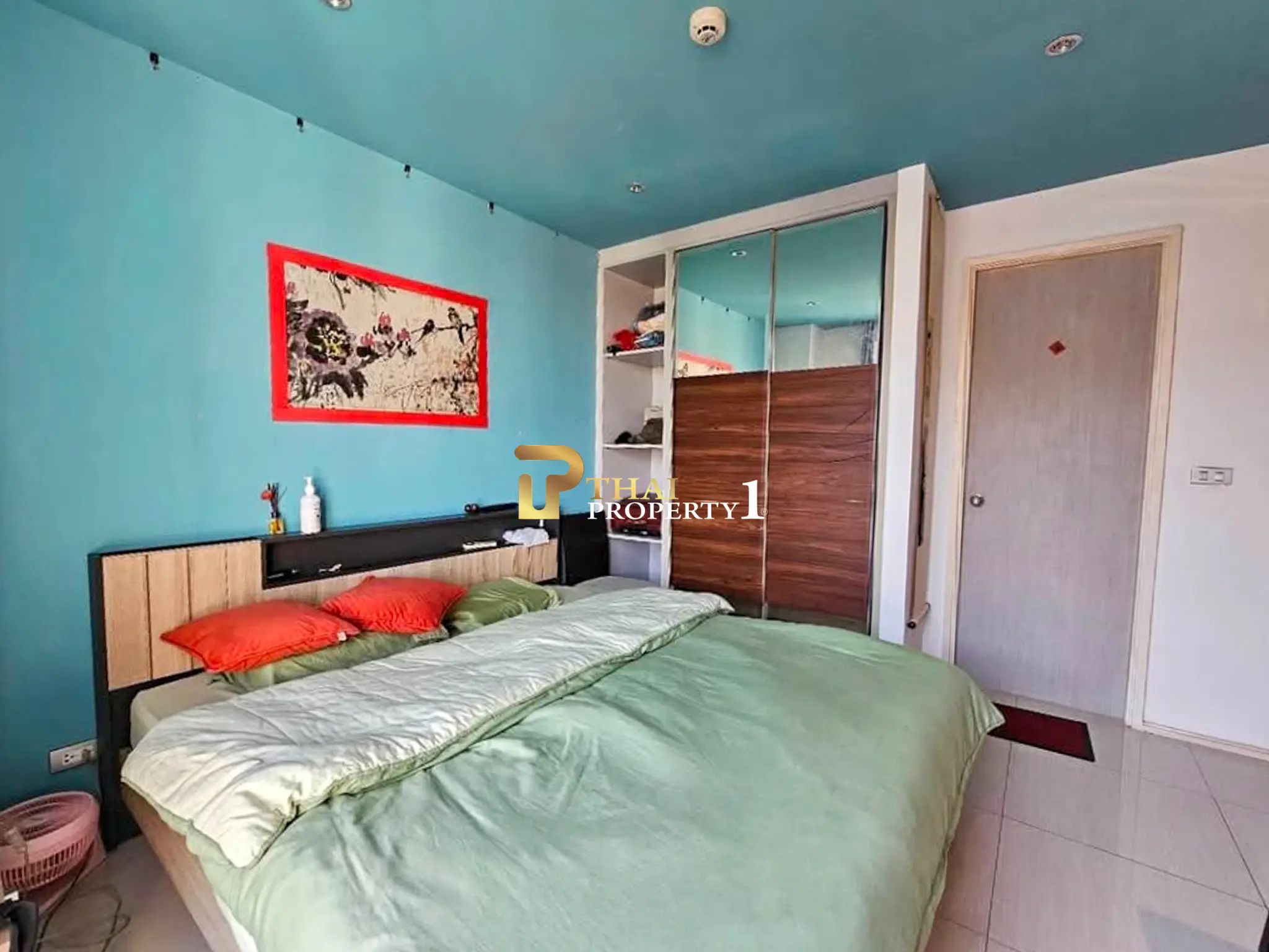 Bassengutsikt 2-roms leilighet til salgs – Atlantis Condo Resort Pattaya