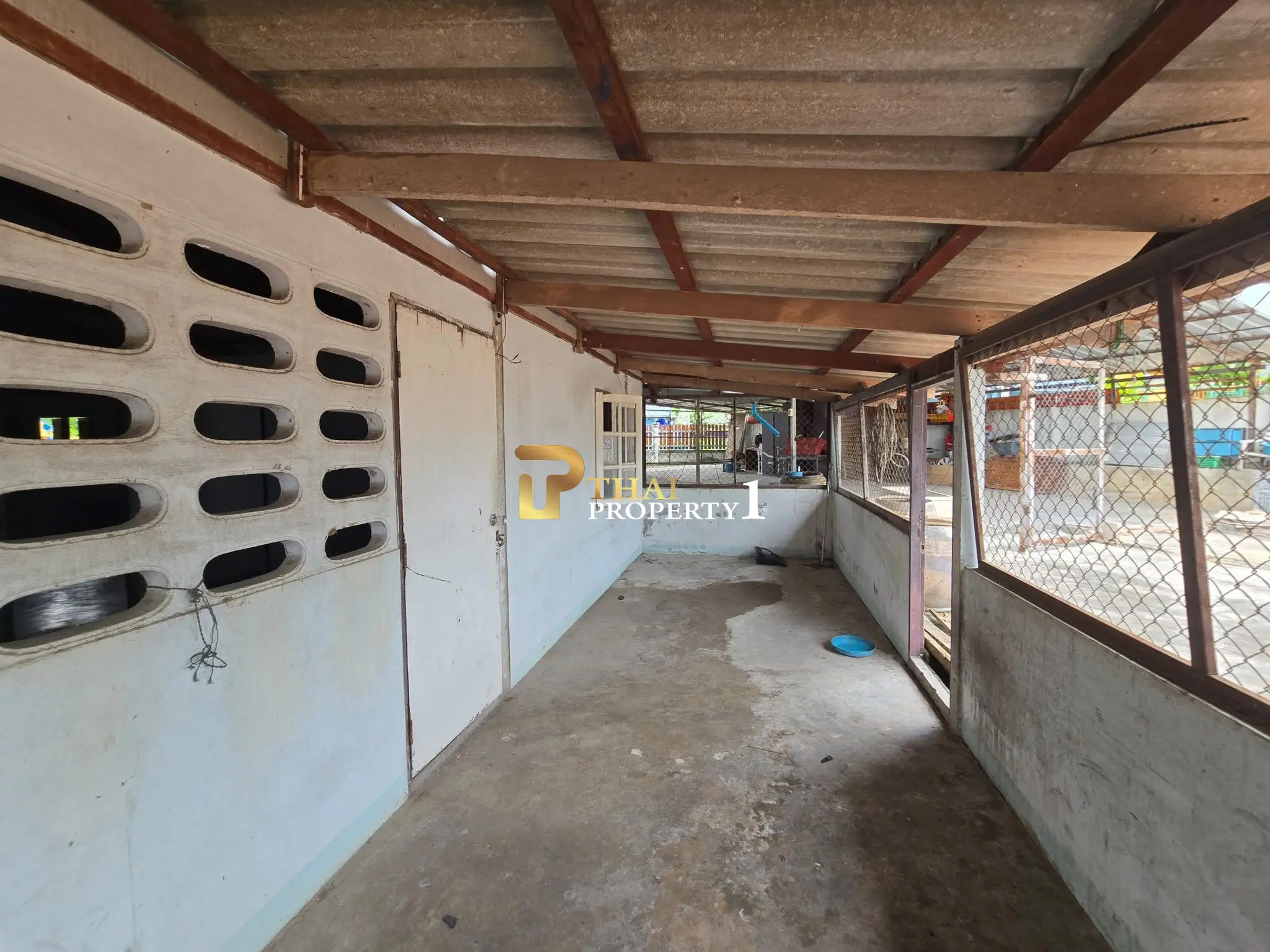 House with Land for Sale – 284 Sq.w. in Pattaya Prime Location Special Price