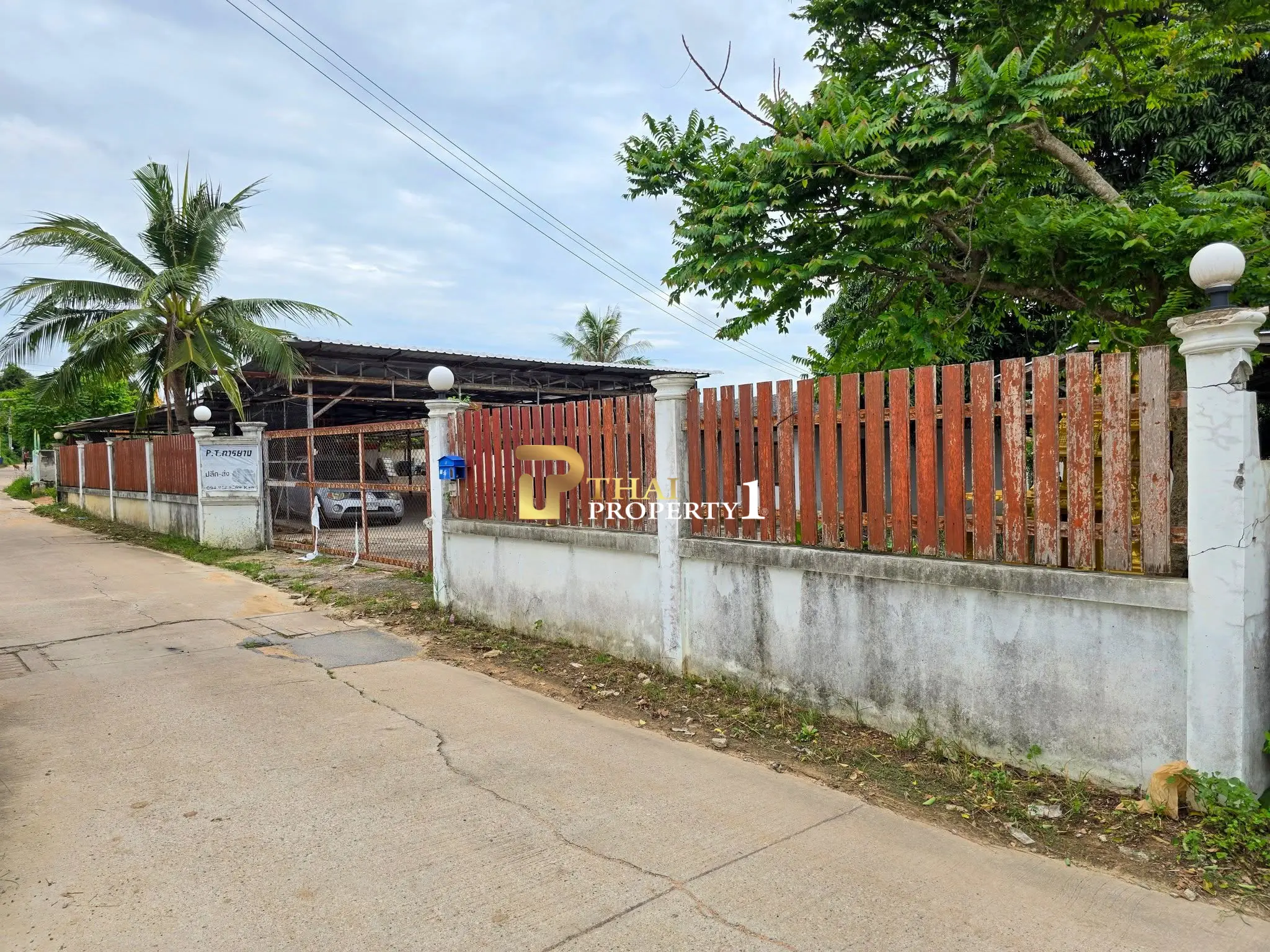 House with Land for Sale – 284 Sq.w. in Pattaya Prime Location Special Price