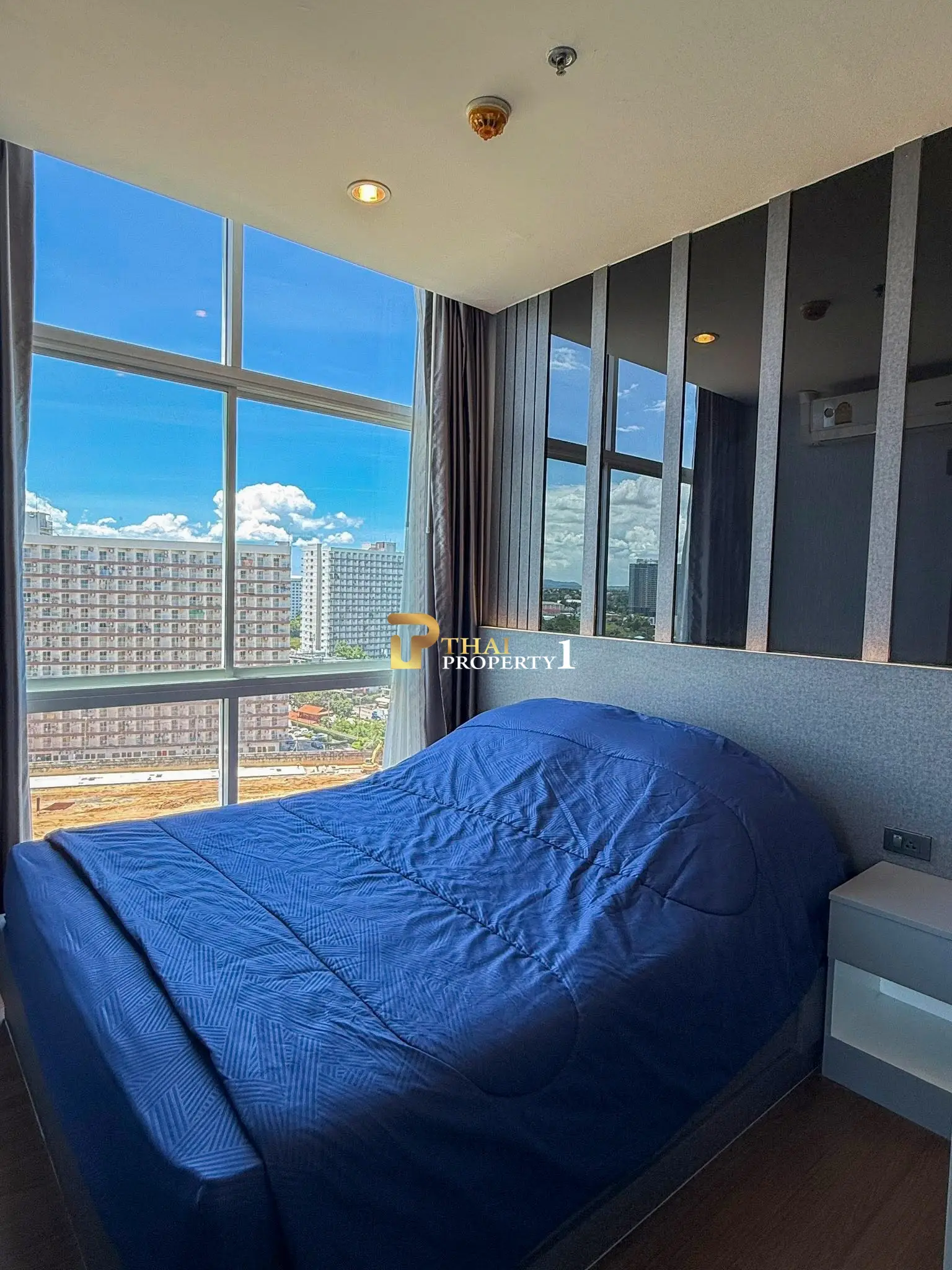 For Sale 1-Bedroom Condo Sea & City View – The Grand Jomtien Pattaya Beach