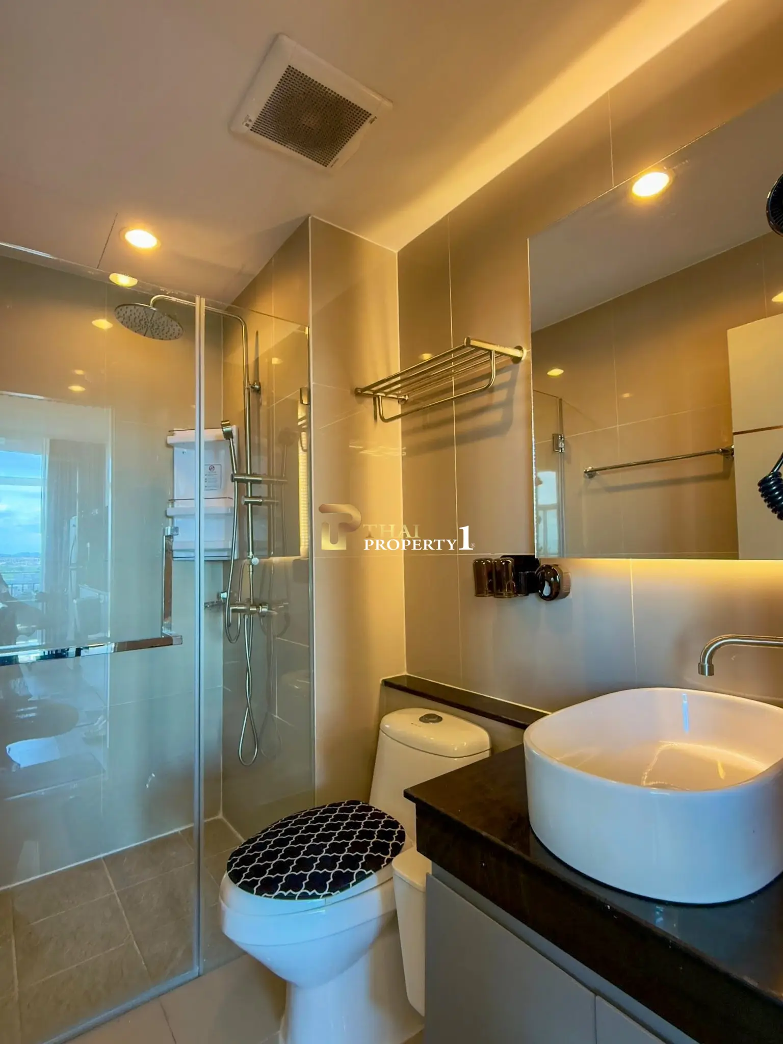 For Sale 1-Bedroom Condo Sea & City View – The Grand Jomtien Pattaya Beach