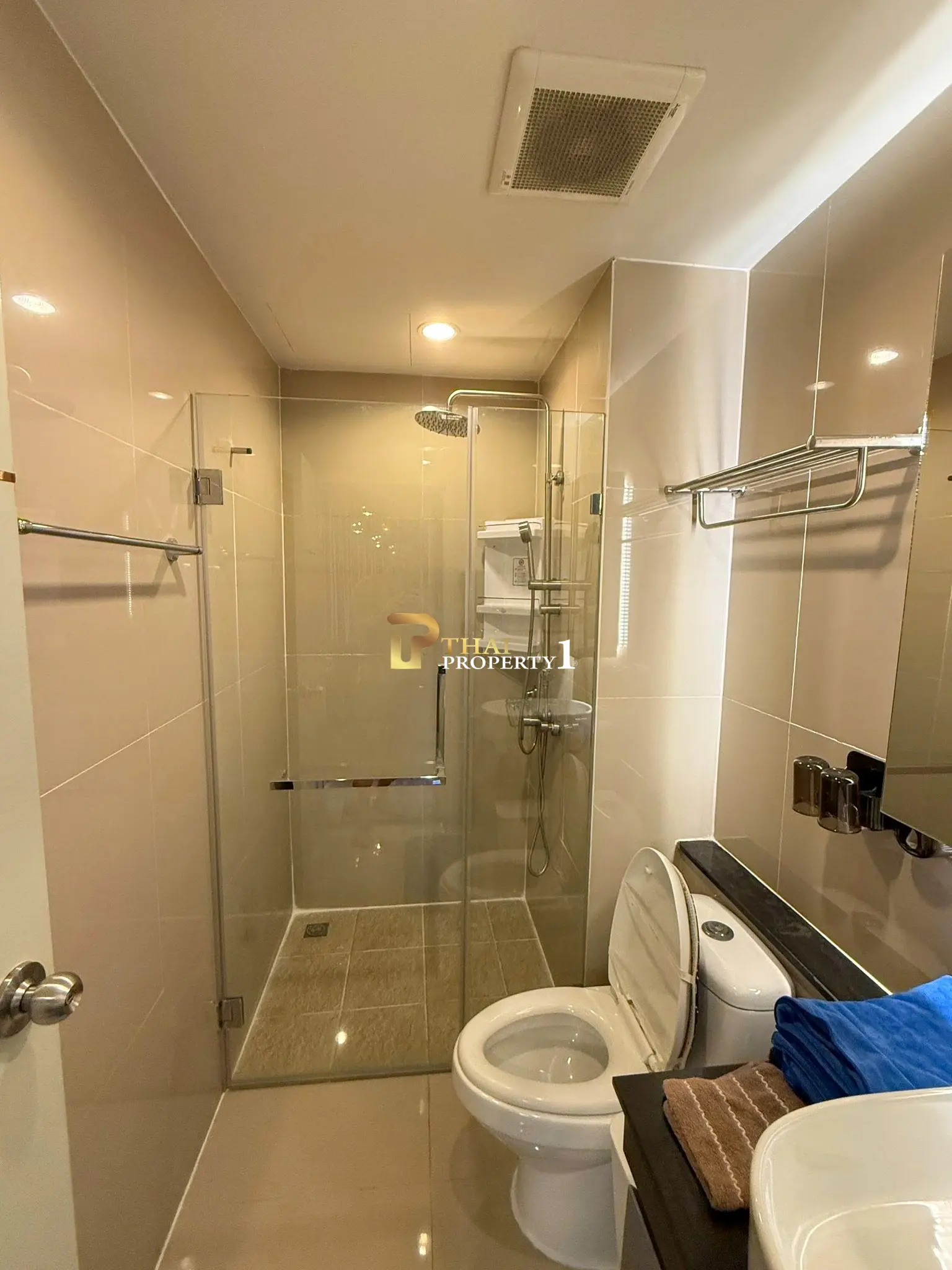 For Sale 1-Bedroom Condo Sea & City View – The Grand Jomtien Pattaya Beach