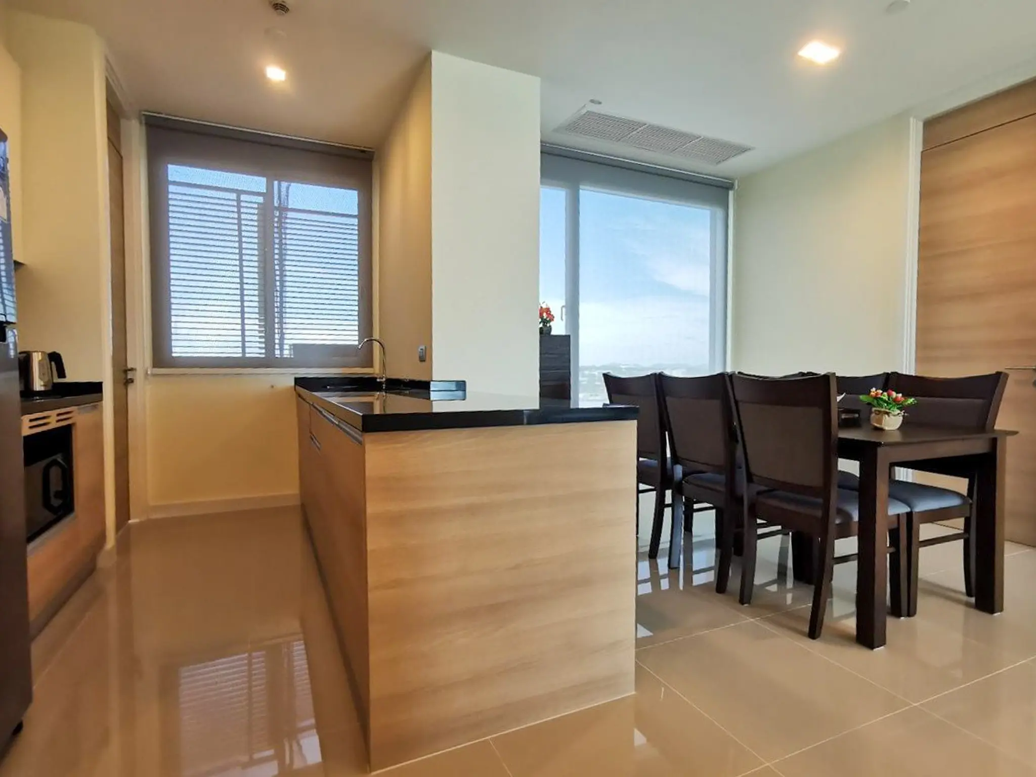 Sea View 2-Bedroom Condo for Sale – Reflection Jomtien Beach Pattaya