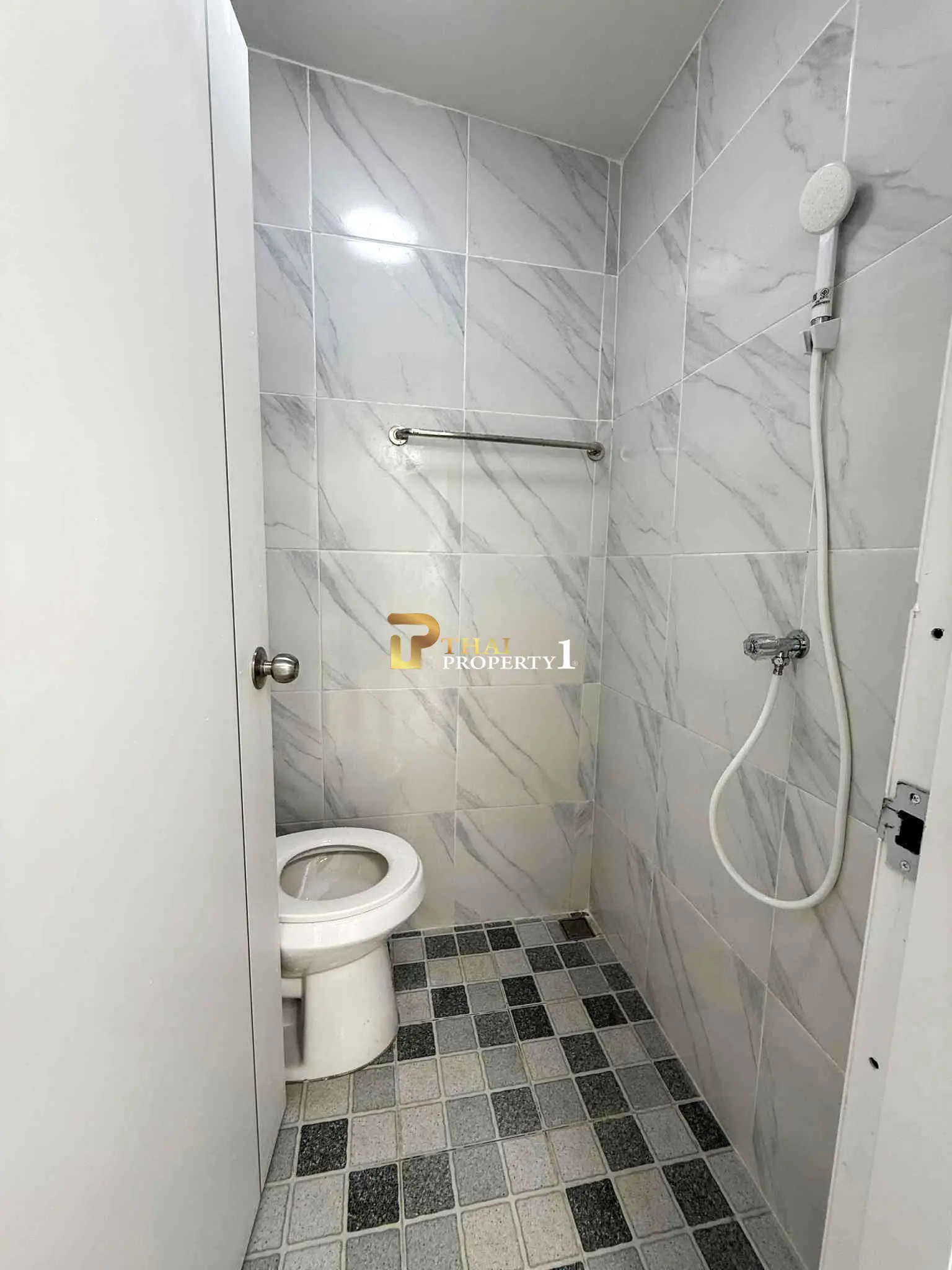Semi-Detached Single-Storey House for Sale – Nong Mai Kaen Soi 11, North Pattaya