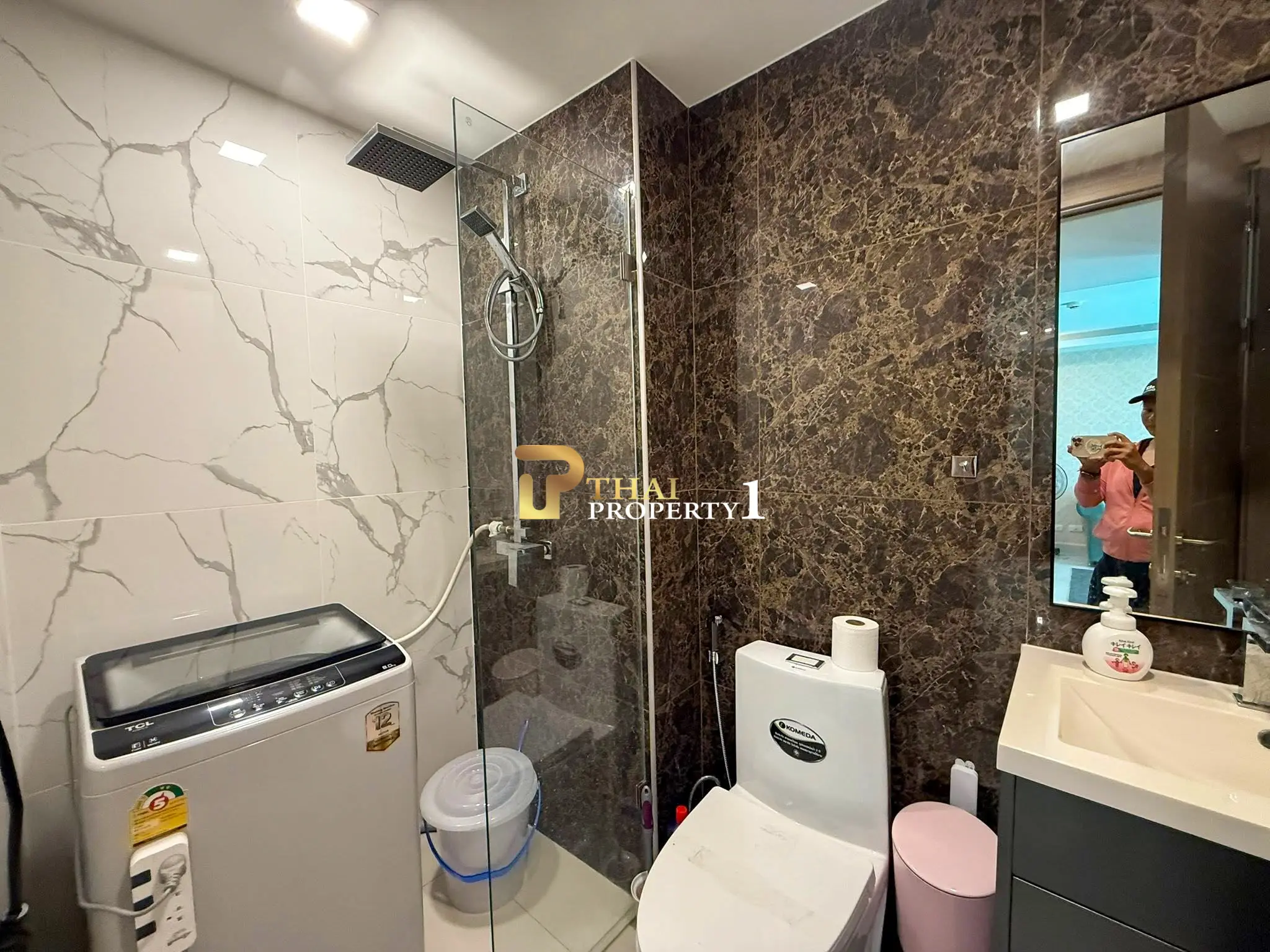Arcadia Beach Continental 2-Bedroom Condo for in Sale South Pattaya