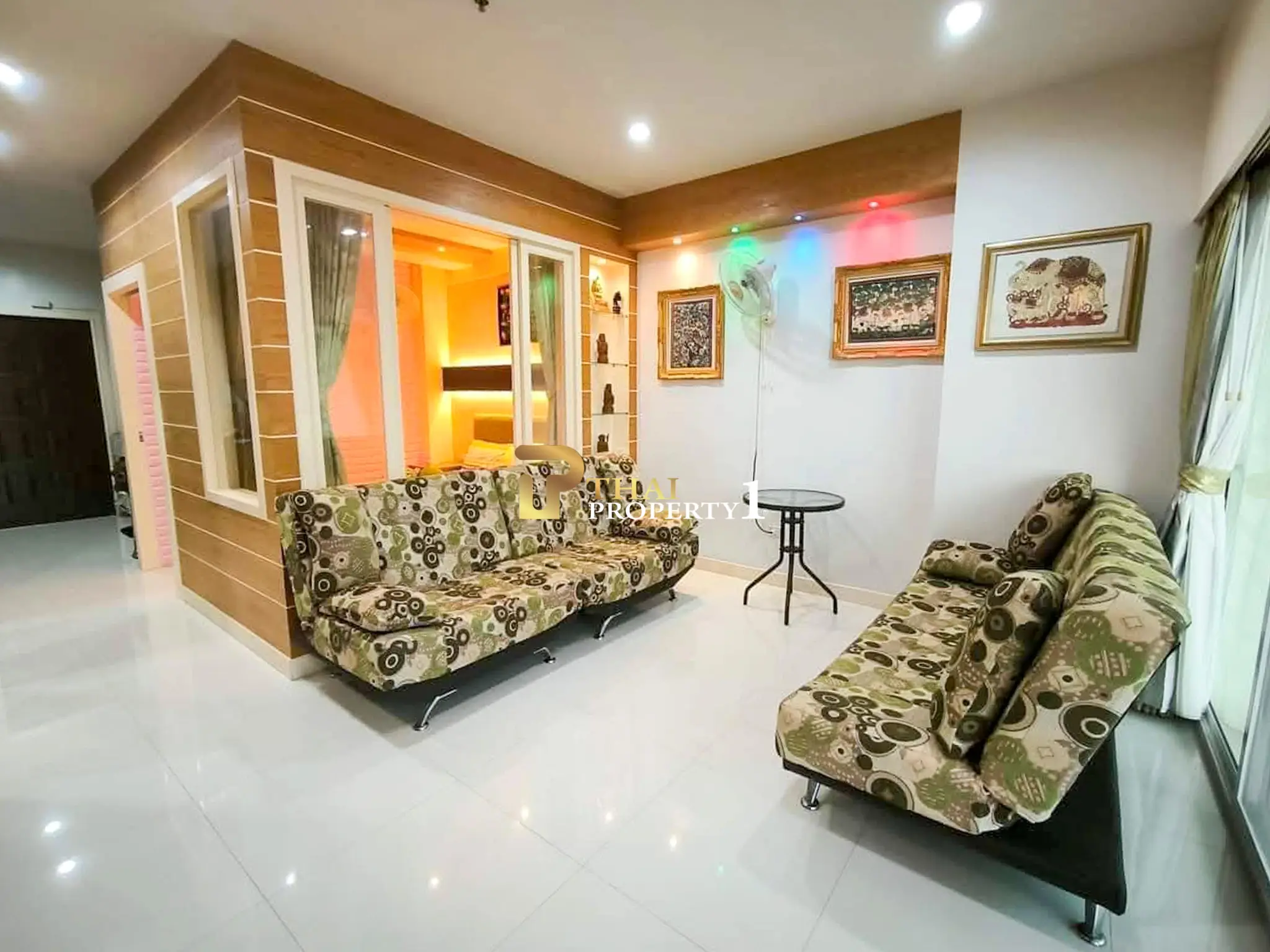 Sea View 1-Bedroom Condo for Sale – View Talay 8 Jomtien Pattaya