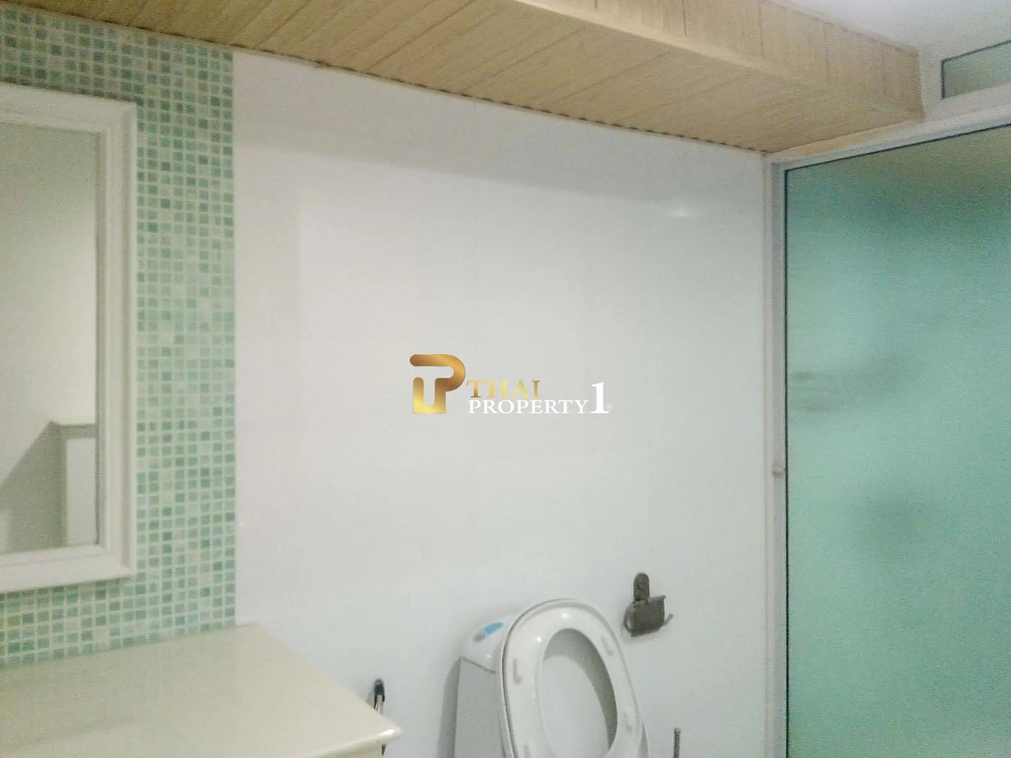 Luxury 2-Storey Pool Villa for Sale – European Home Place Village, South Pattaya