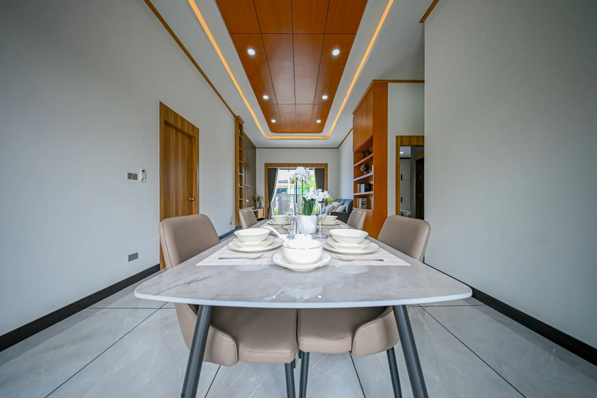 For Sale Luxury House with Private Pool Modern Design – Amarin House Pattaya