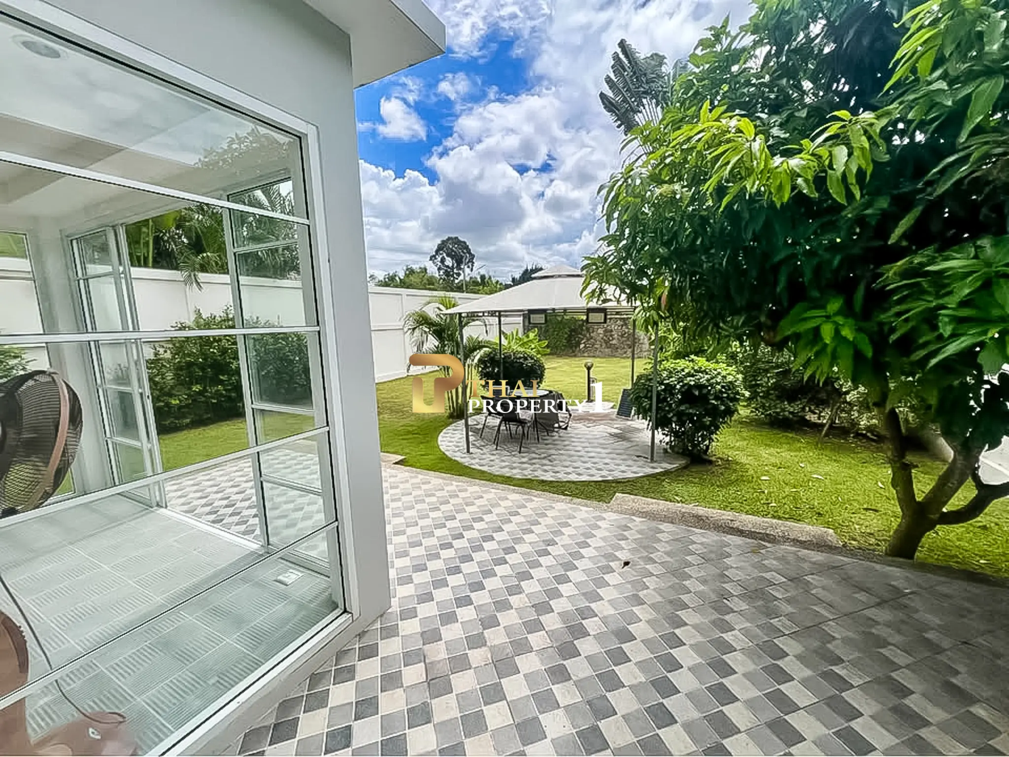 Lovely 3-Bedroom Garden Home for Sale in Huay Yai, Pattaya