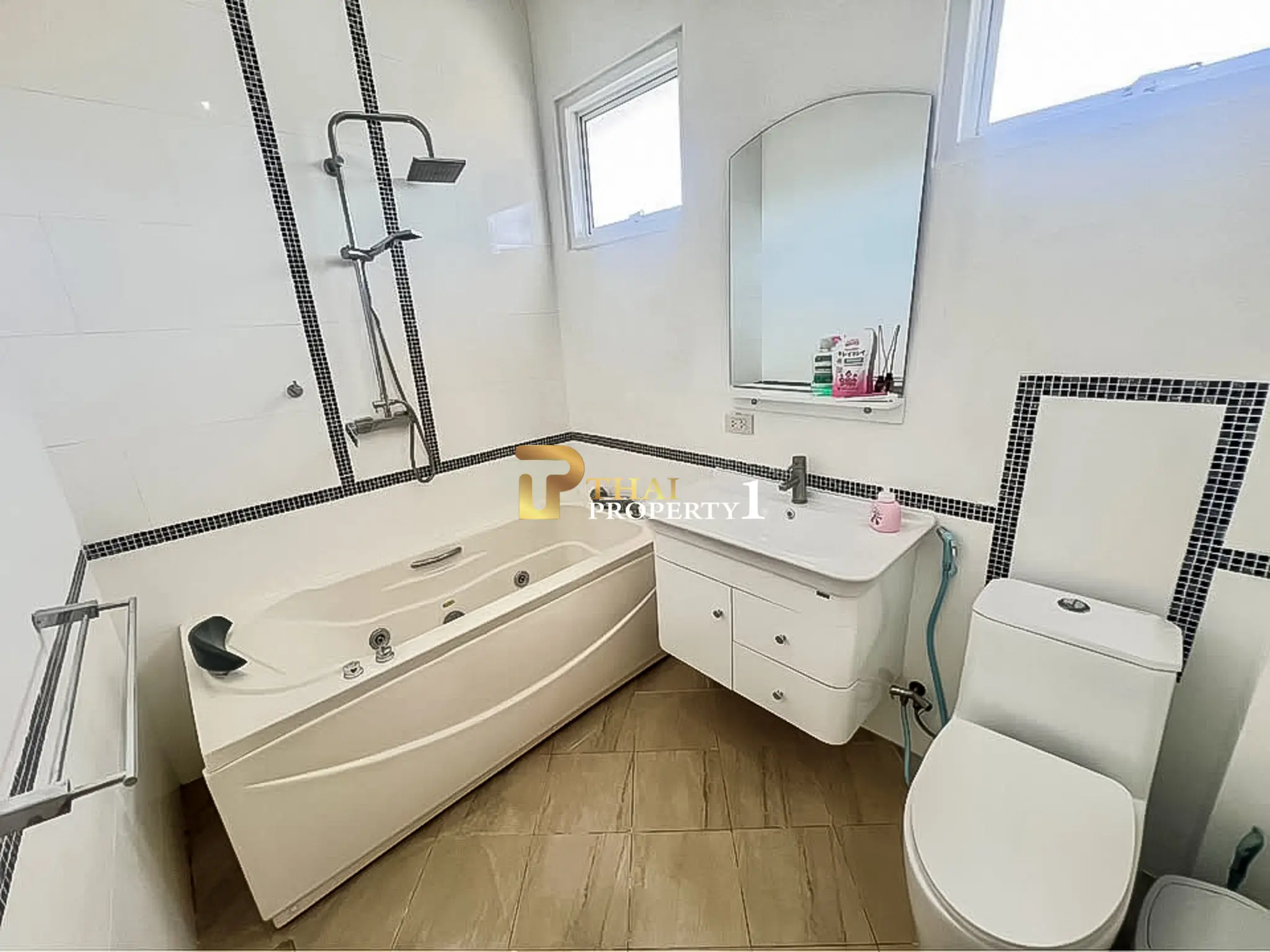 Lovely 3-Bedroom Garden Home for Sale in Huay Yai, Pattaya