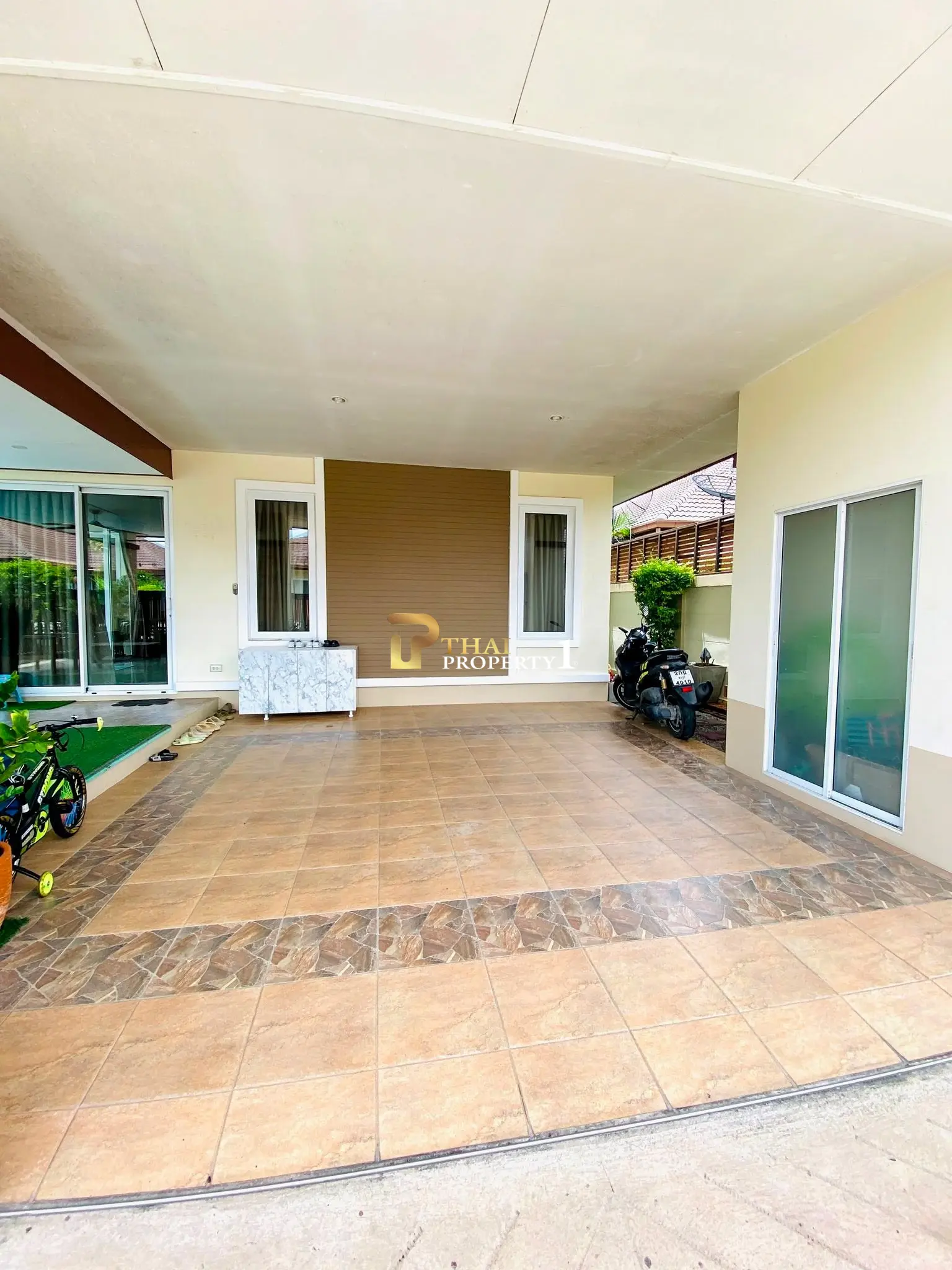 Pool Villa for Sale in Huay Yai – Beautiful Private Pool Home in a Peaceful Location Near Pattaya