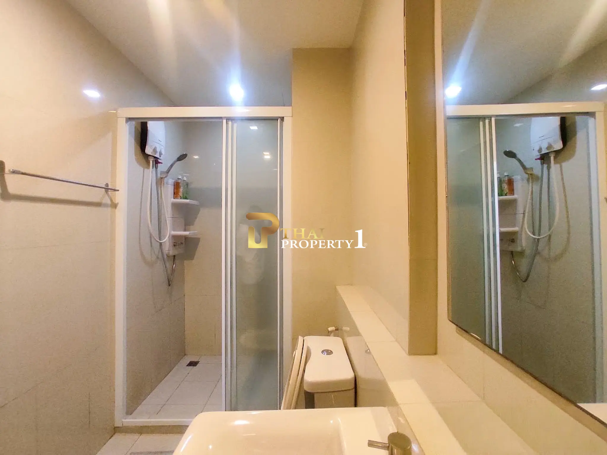 ขายคอนโด The Base Central Pattaya – 1 ห้องนอน วิวเมือง ทำเลใจกลางพัทยา