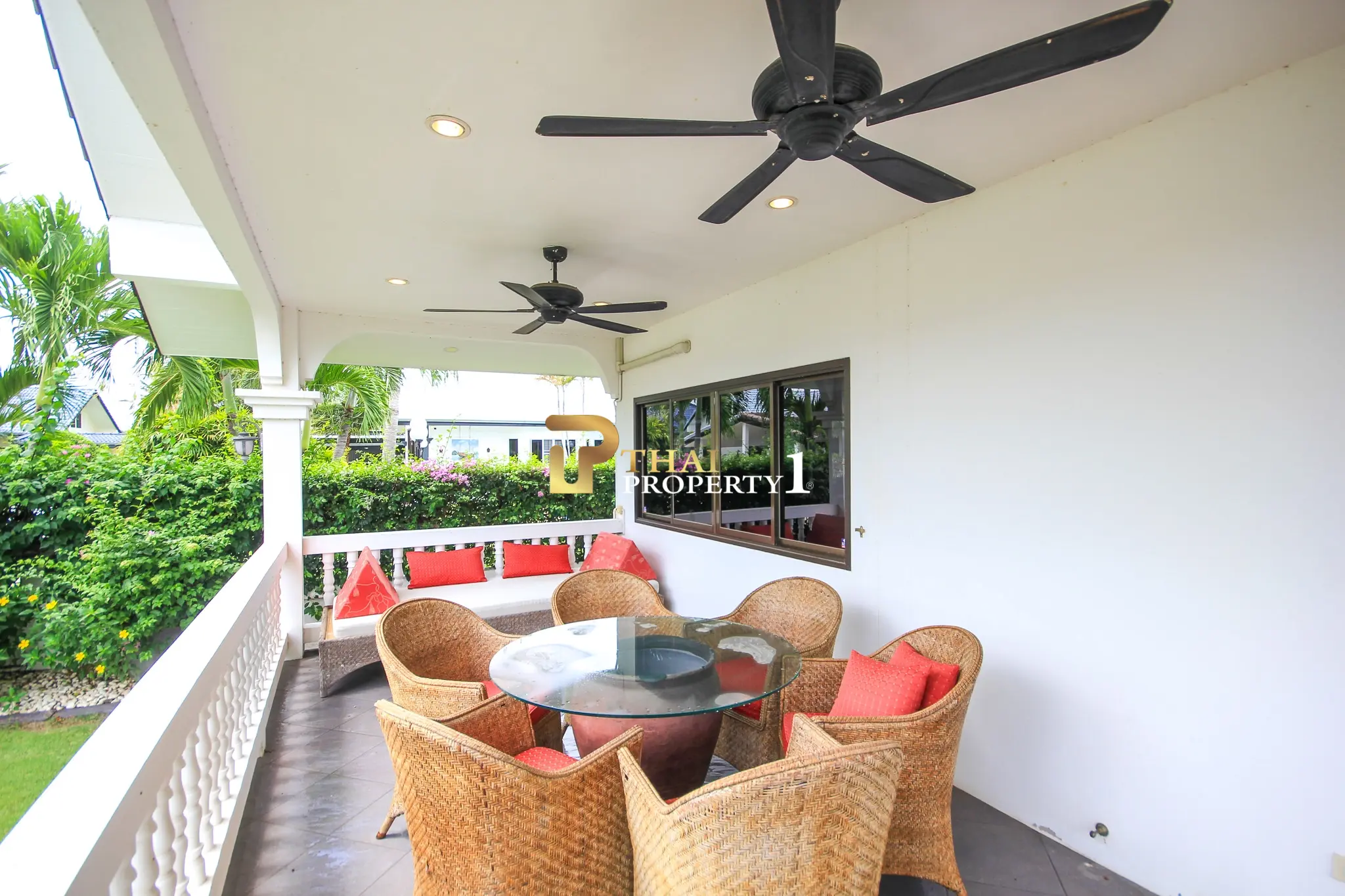 2-Bedroom Villa for Sale With Common Pool View – Pine Hill, Hua Hin Soi 6