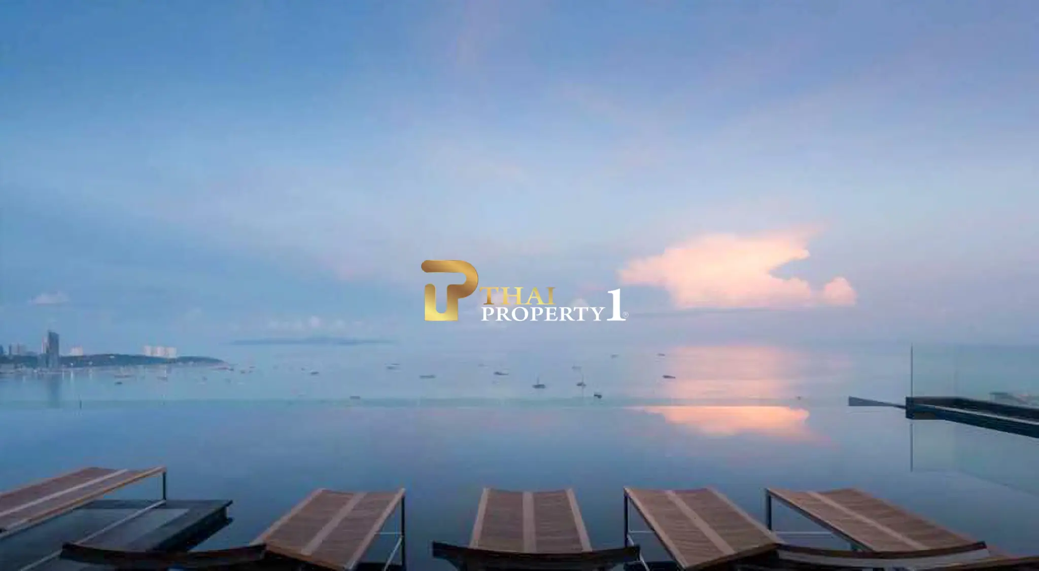 High Floor - 1-Bedroom Condo at Centric Sea Pattaya – Prime Location