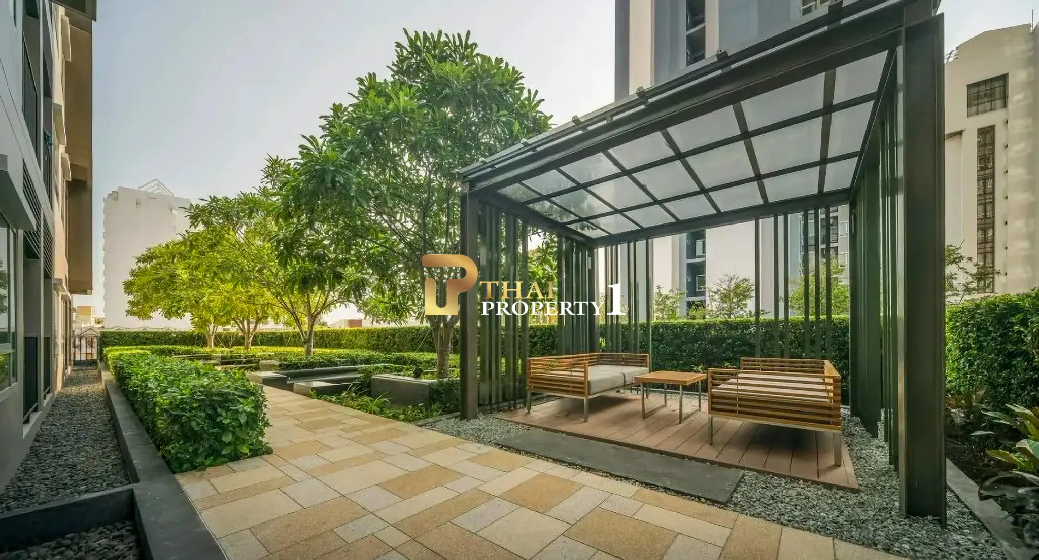 High Floor - 1-Bedroom Condo at Centric Sea Pattaya – Prime Location