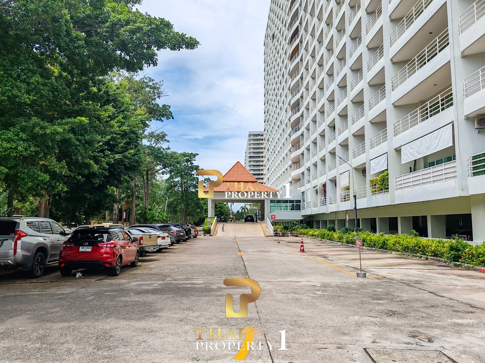 Sea View 1-Bedroom Condo for Sale – View Talay 5C Jomtien Pattaya