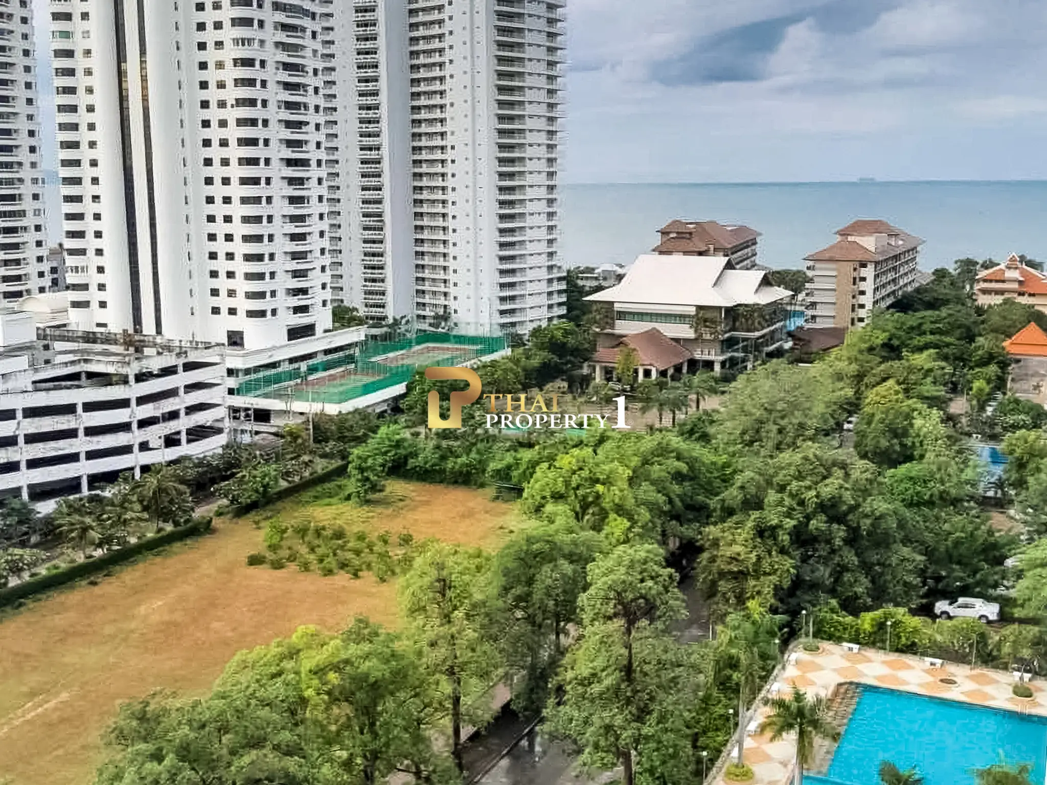 Partial Sea View Studio Condo for Sale – View Talay 5D Jomtien Pattaya