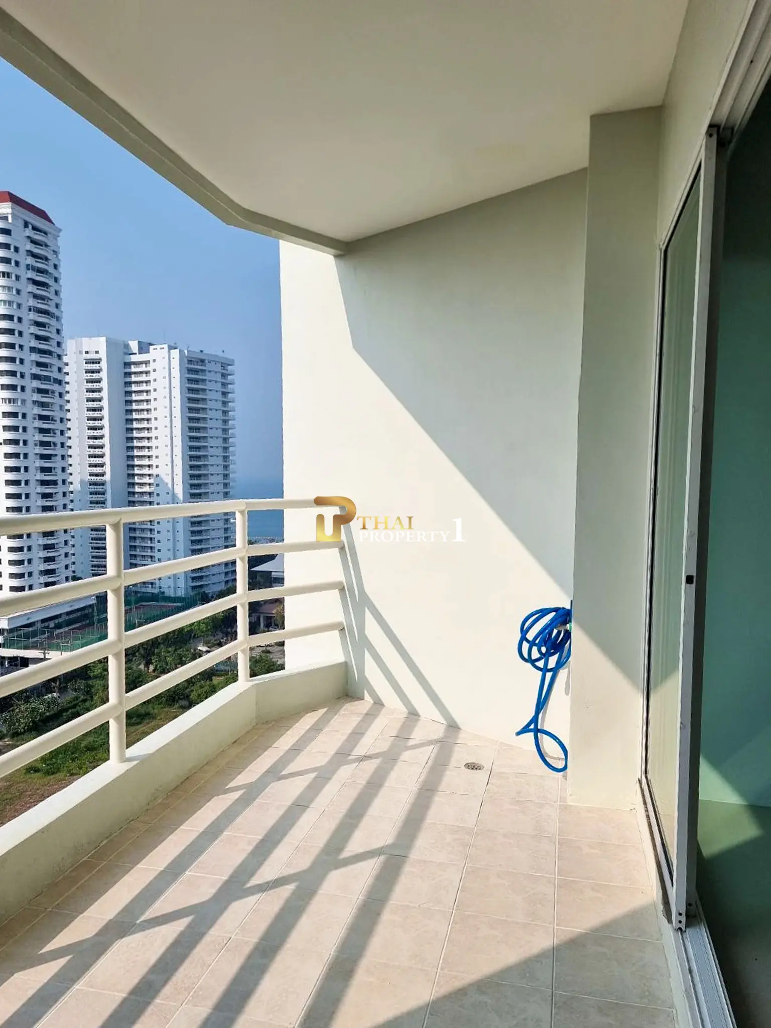 Sea View and City View Studio Condo for Sale – View Talay 5D Jomtien Pattaya