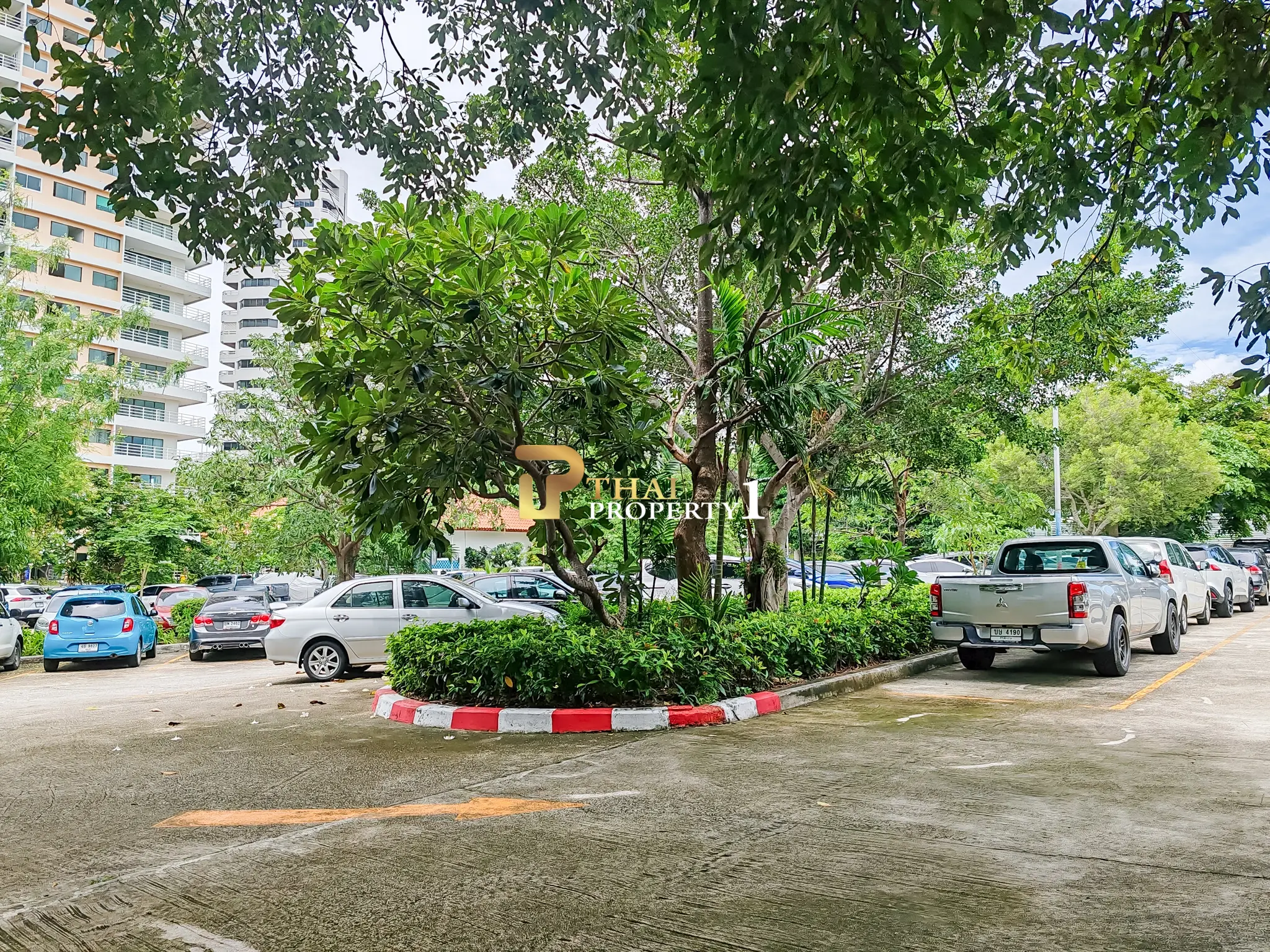 Sea View and City View Studio Condo for Sale – View Talay 5D Jomtien Pattaya