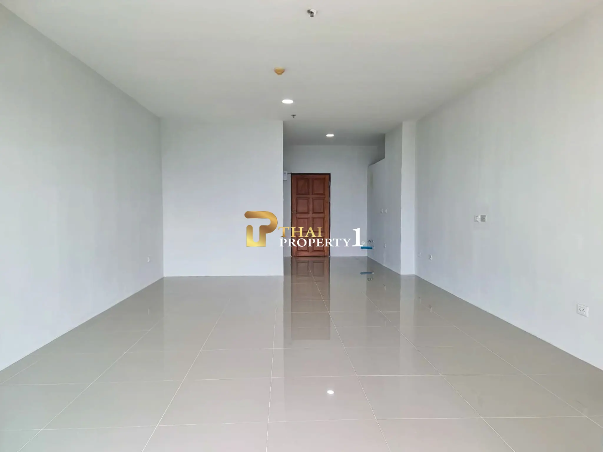 Sea View and City View Studio Condo for Sale – View Talay 5D Jomtien Pattaya