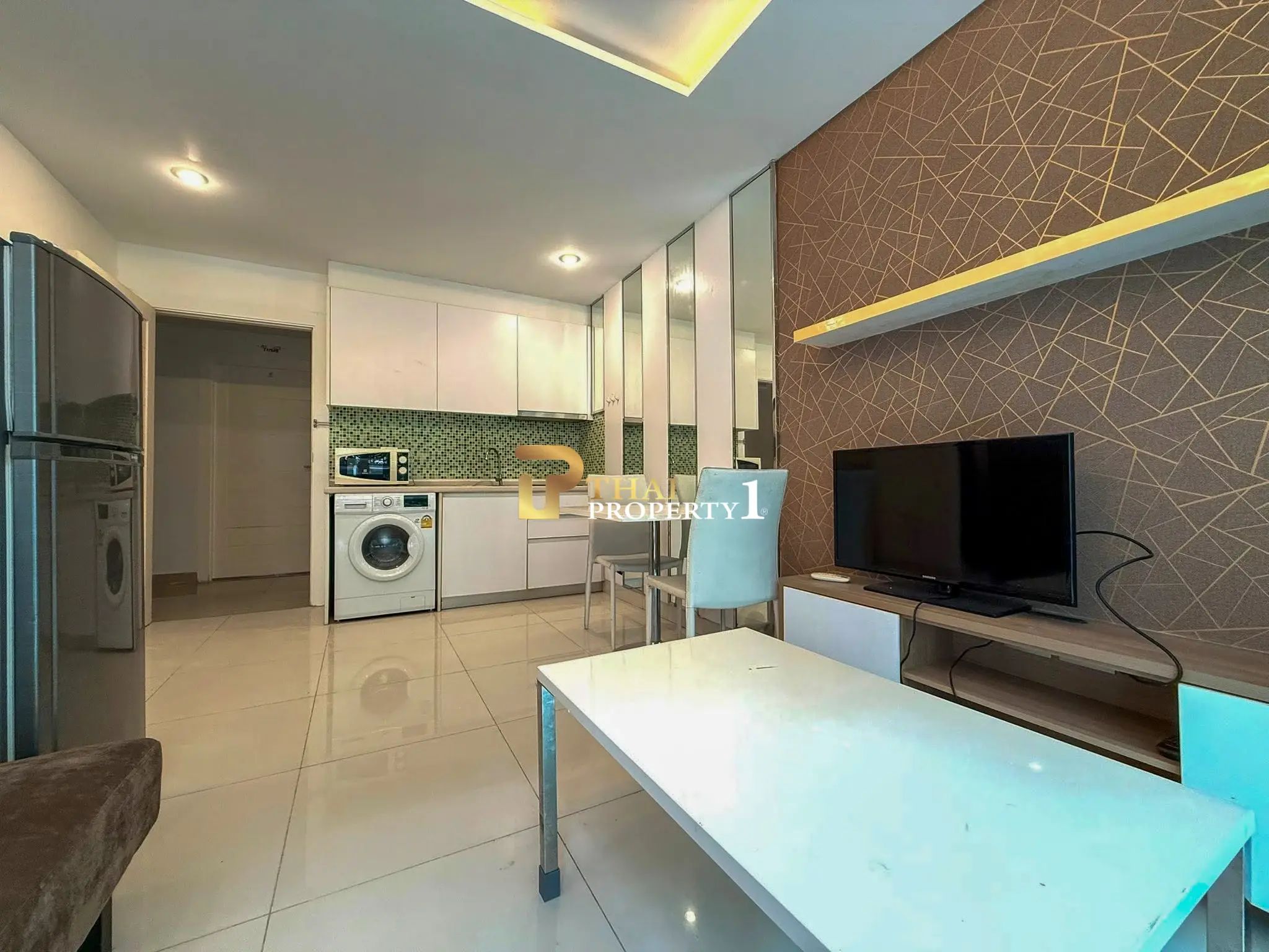 ขายคอนโด Amazon Residence Jomtien – 1 ห้องนอน วิวสระว่ายน้ำ เพียง 1.59 ล้าน