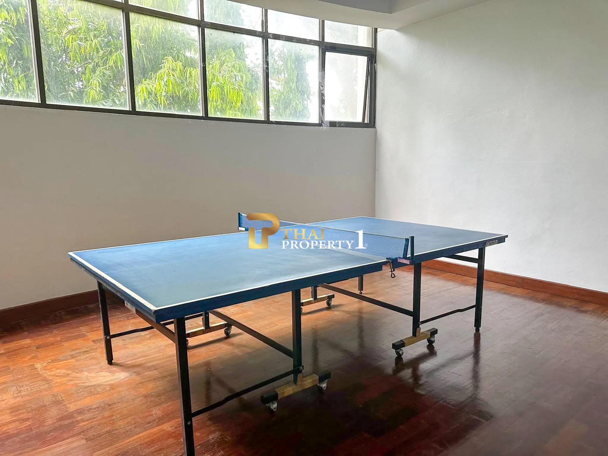 Krisda Golden Condotel Cliff & Park – คอนโด ชั้น 24 ขนาดใหญ่ 2 ห้องนอน วิวทะเลพัทยา