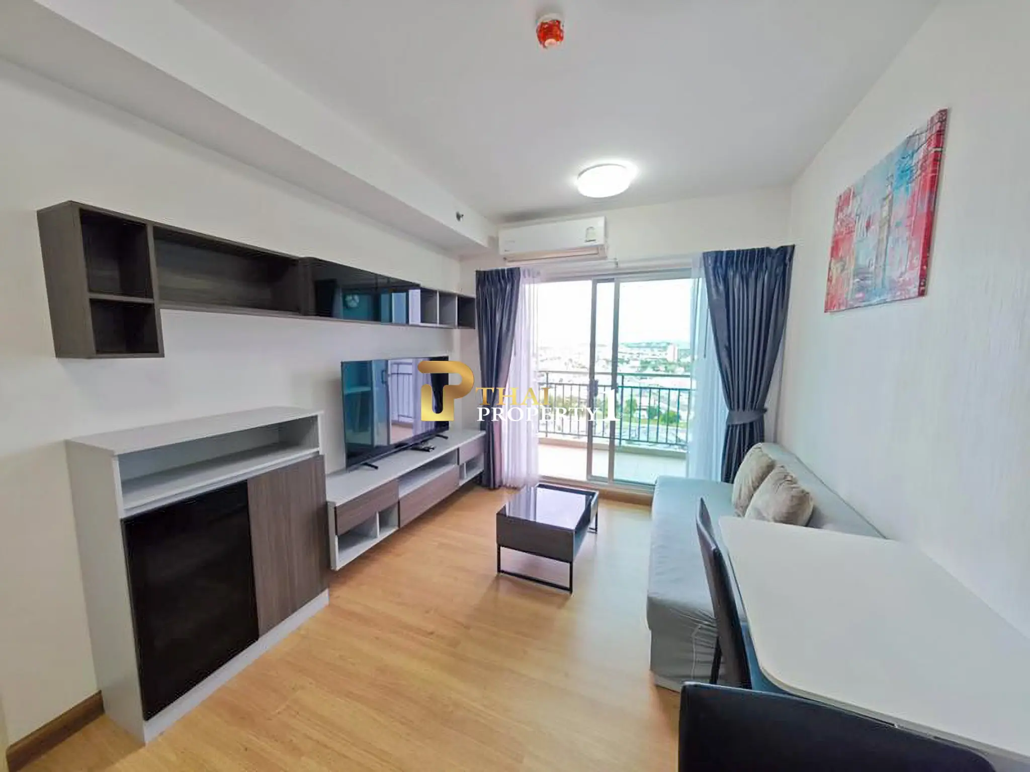 Supalai Mare Pattaya – High-Floor 1-Bedroom Condo with City View, Only 2.65M THB