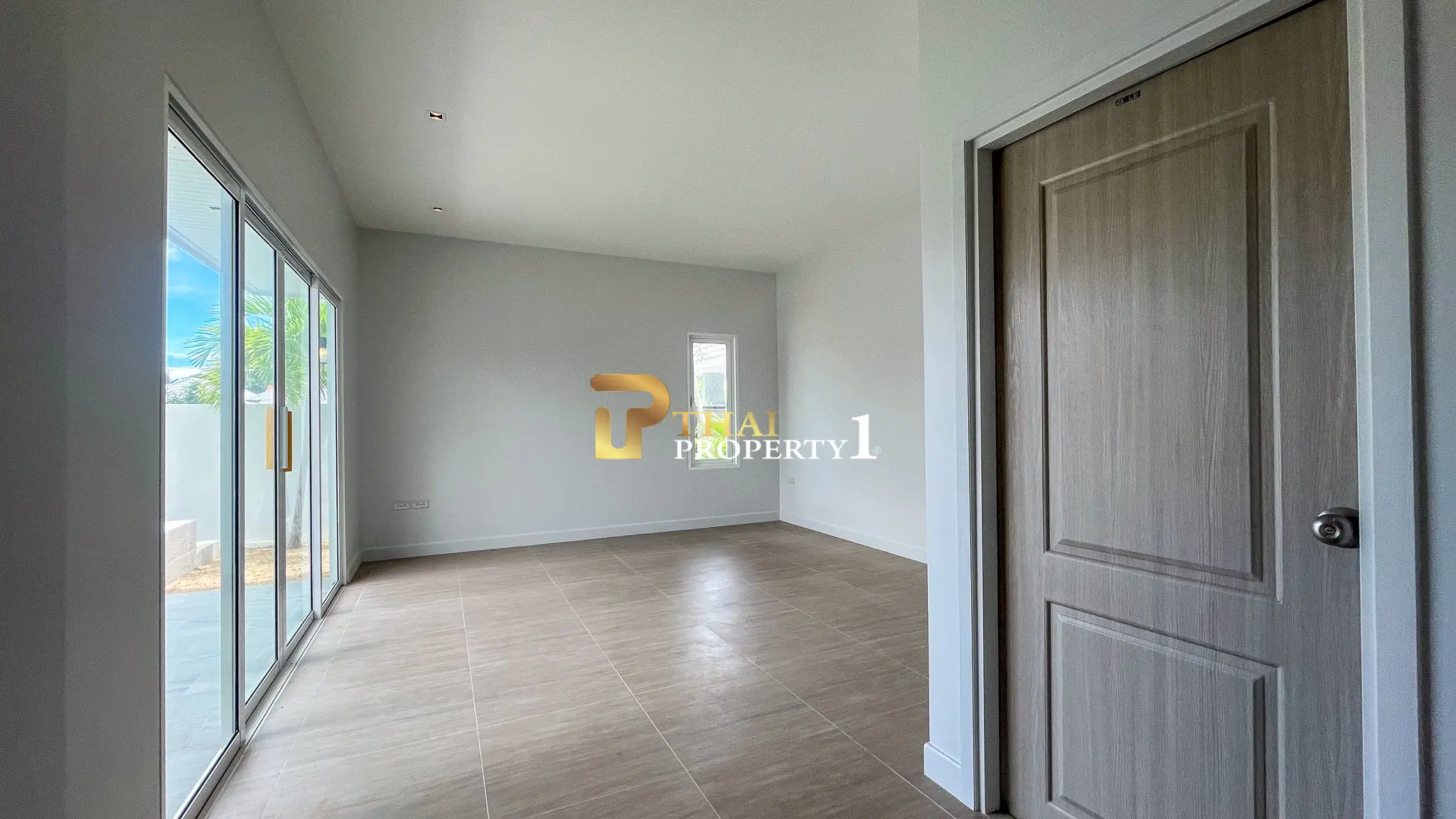 Cha Am Beach South - New 3 Bedroom Pool Villa for Sale