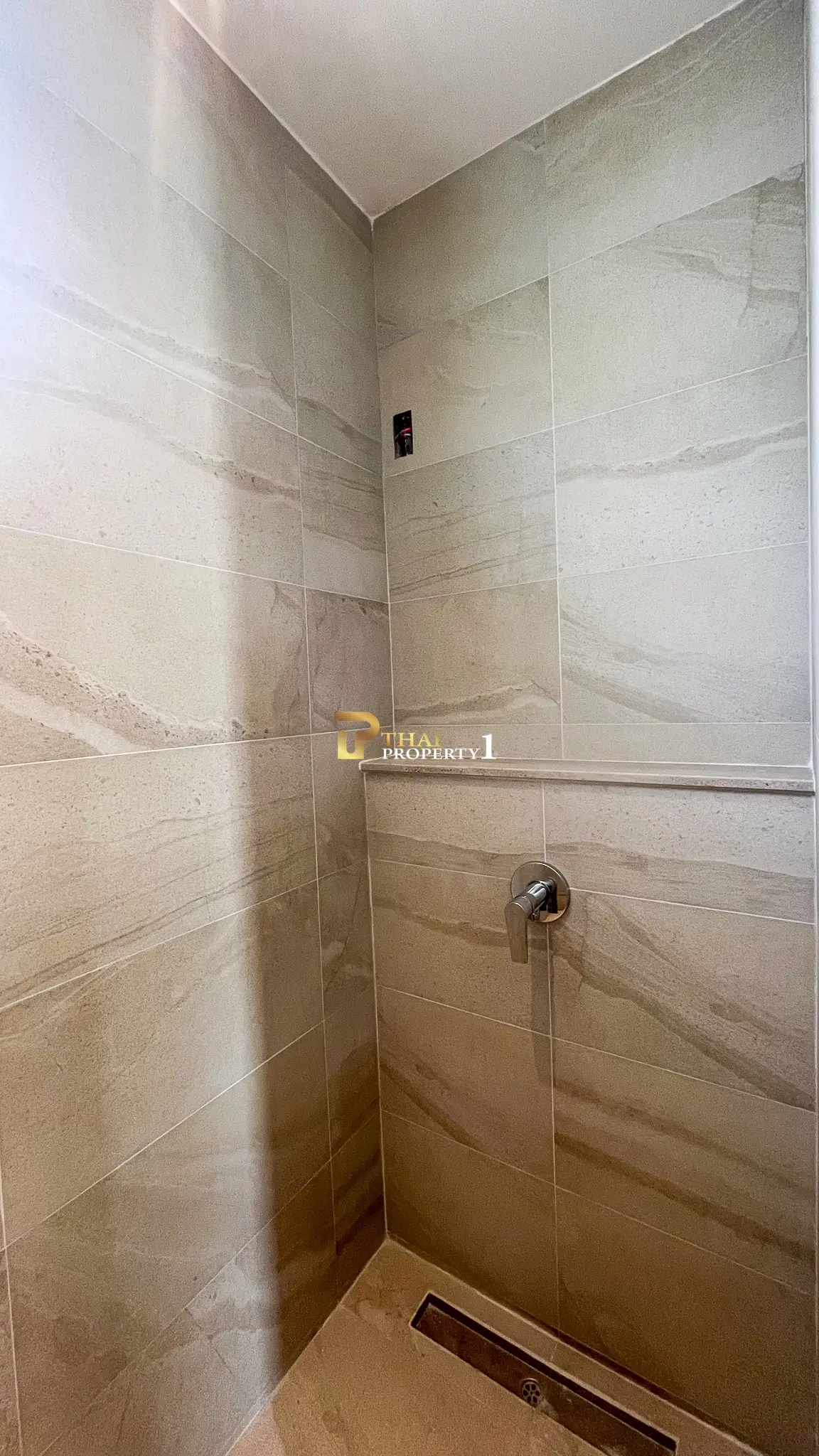 Cha Am Beach South - New 3 Bedroom Pool Villa for Sale