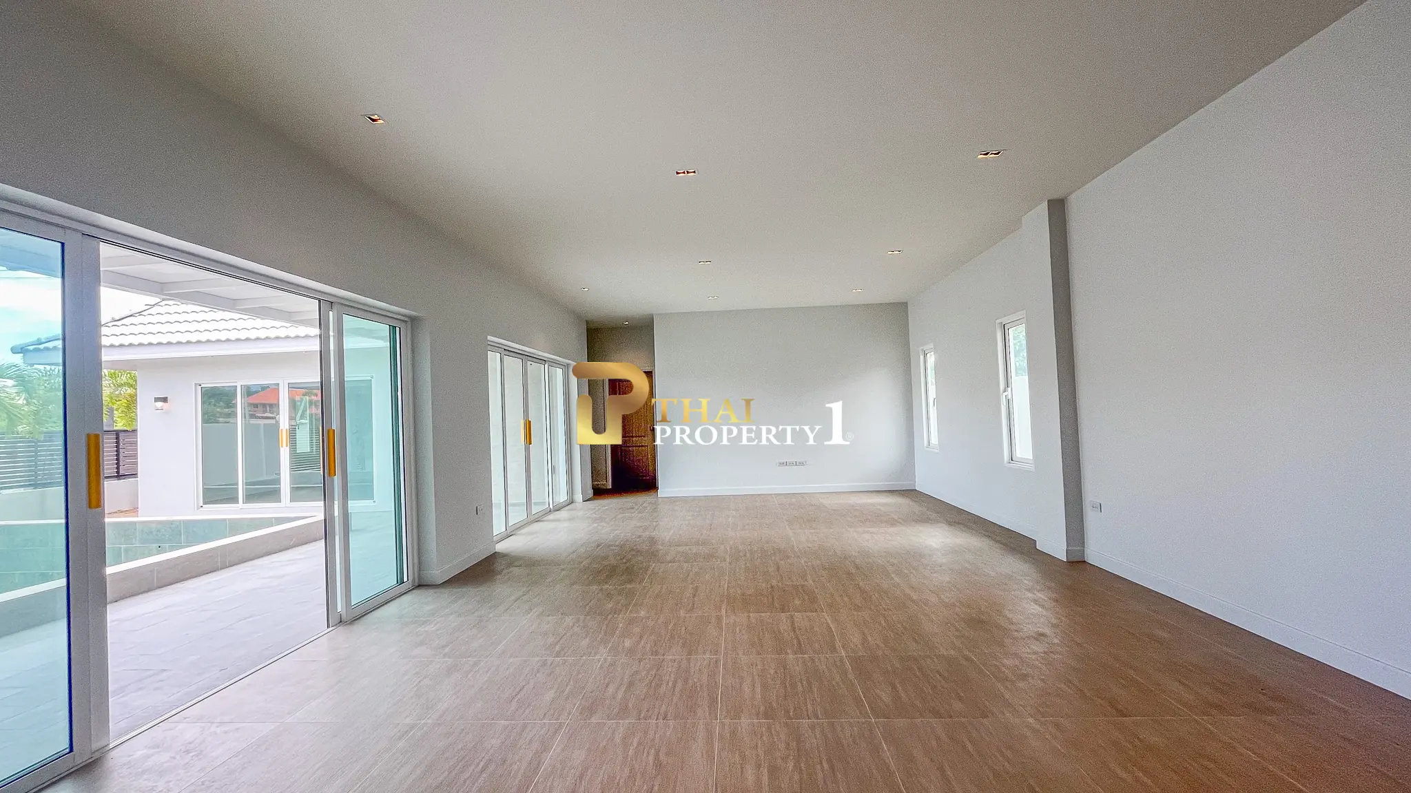 Cha Am Beach South - New 3 Bedroom Pool Villa for Sale