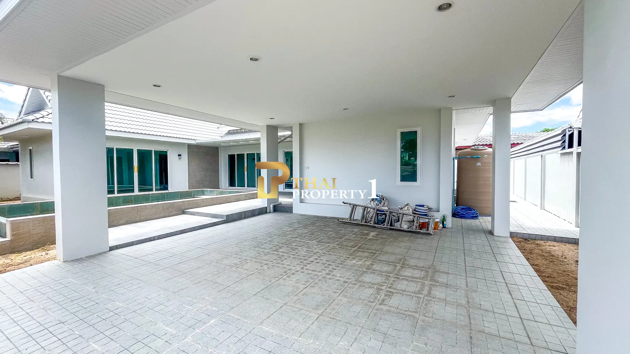 Cha Am Beach South - New 3 Bedroom Pool Villa for Sale