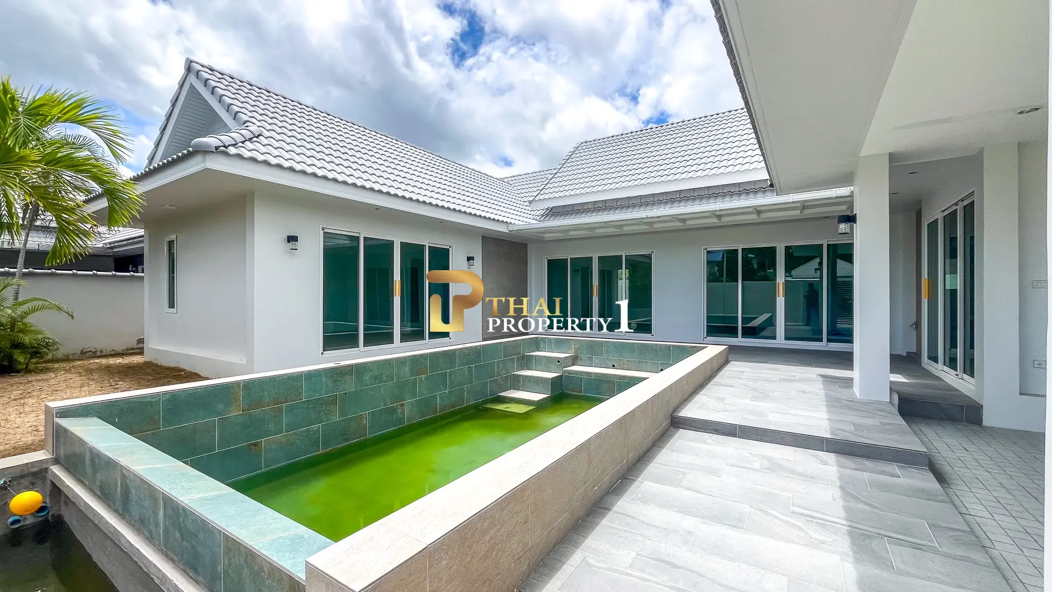 Cha Am Beach South - New 3 Bedroom Pool Villa for Sale