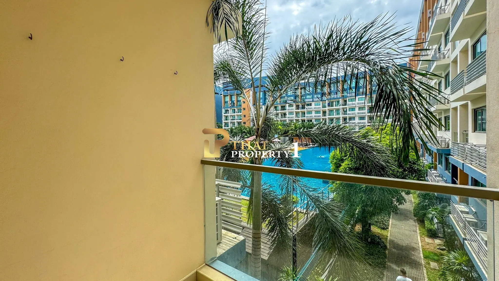 Laguna Beach Resort 2 – 1 Bedroom Condo with Pool View near Jomtien Beach
