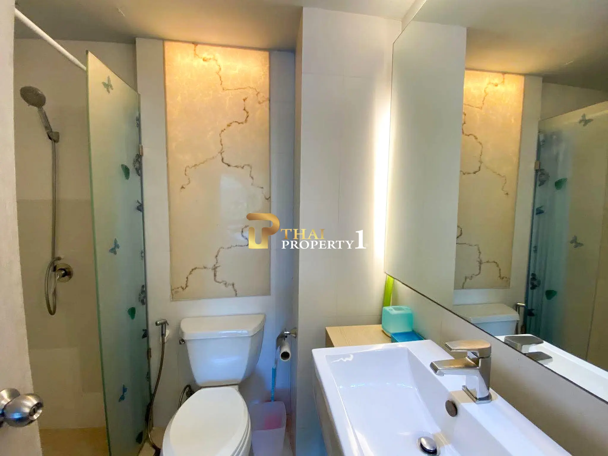 Atlantis Condo Resort Pattaya – 1 Bedroom Condo with City View near Jomtien Beach