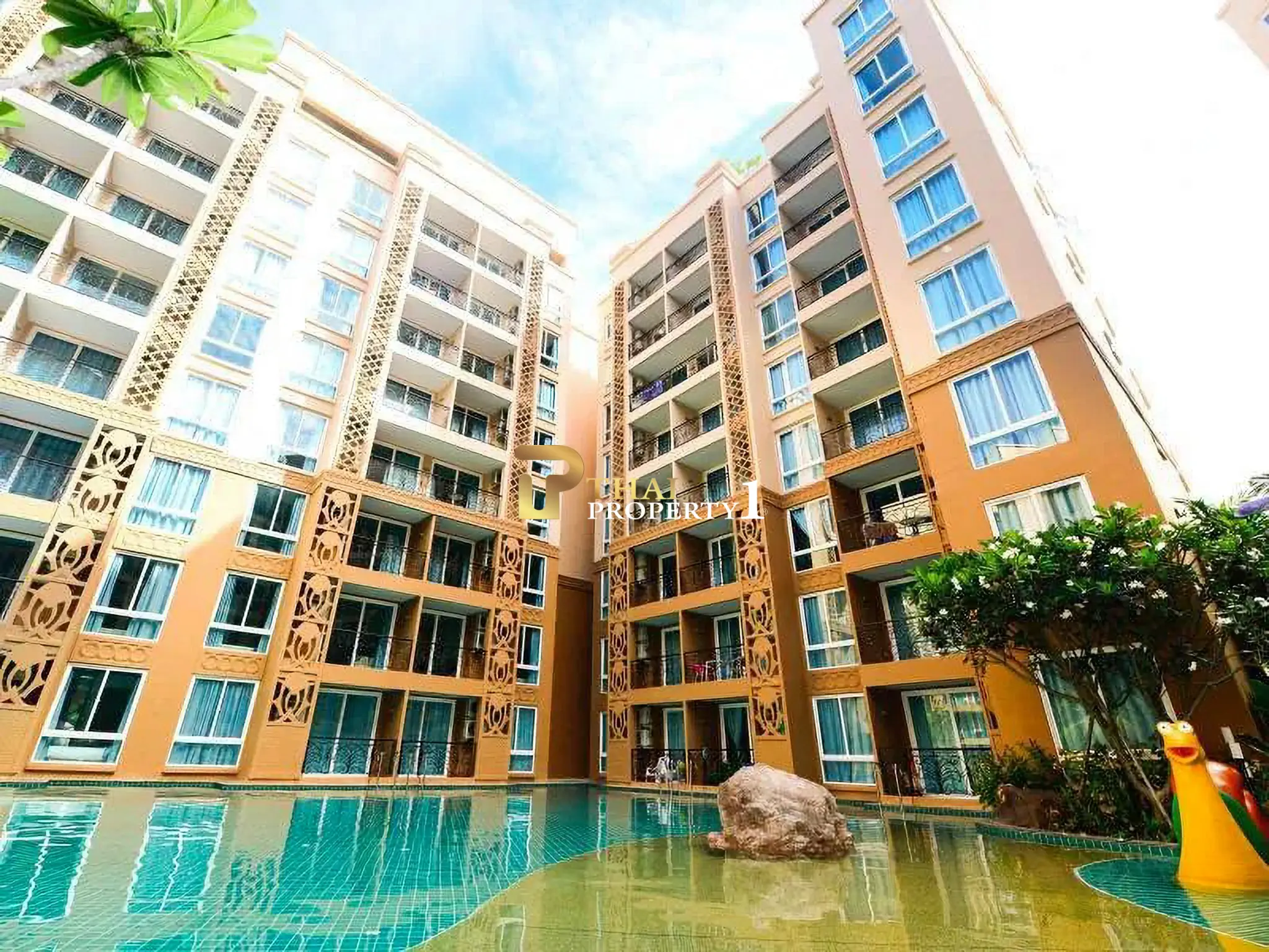Atlantis Condo Resort Pattaya – 1 Bedroom Condo with City View near Jomtien Beach