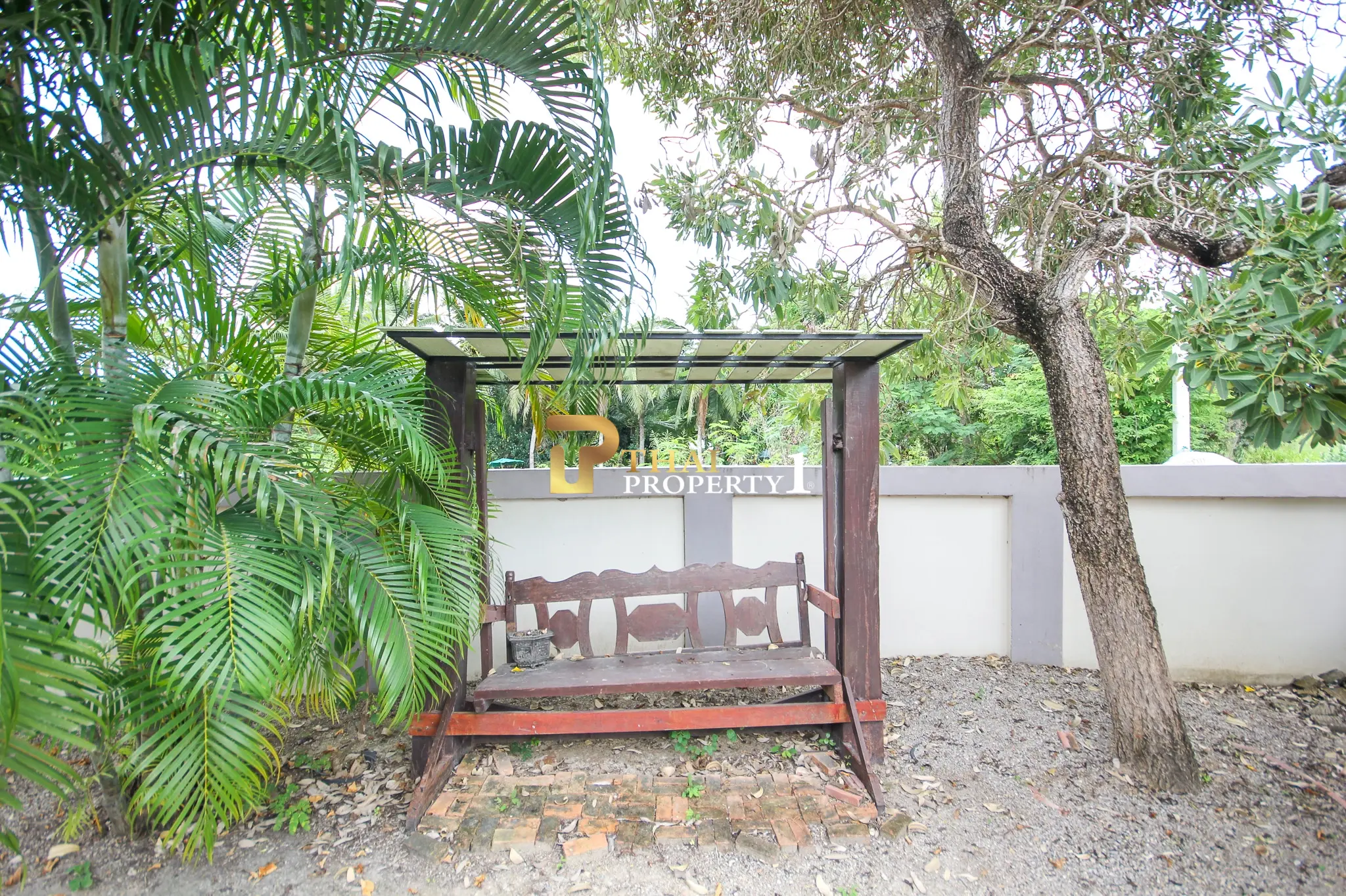 Fully Furnished 3-Bedroom Home in Cha Am