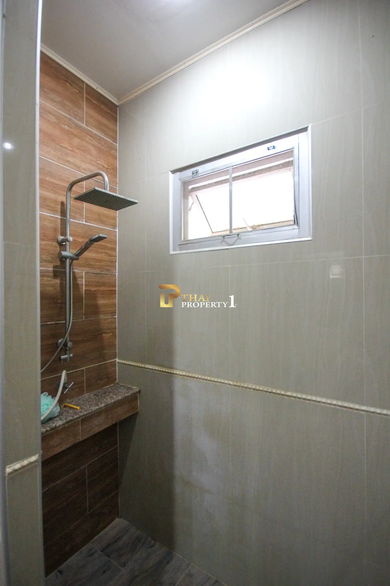 Fully Furnished 3-Bedroom Home in Cha Am